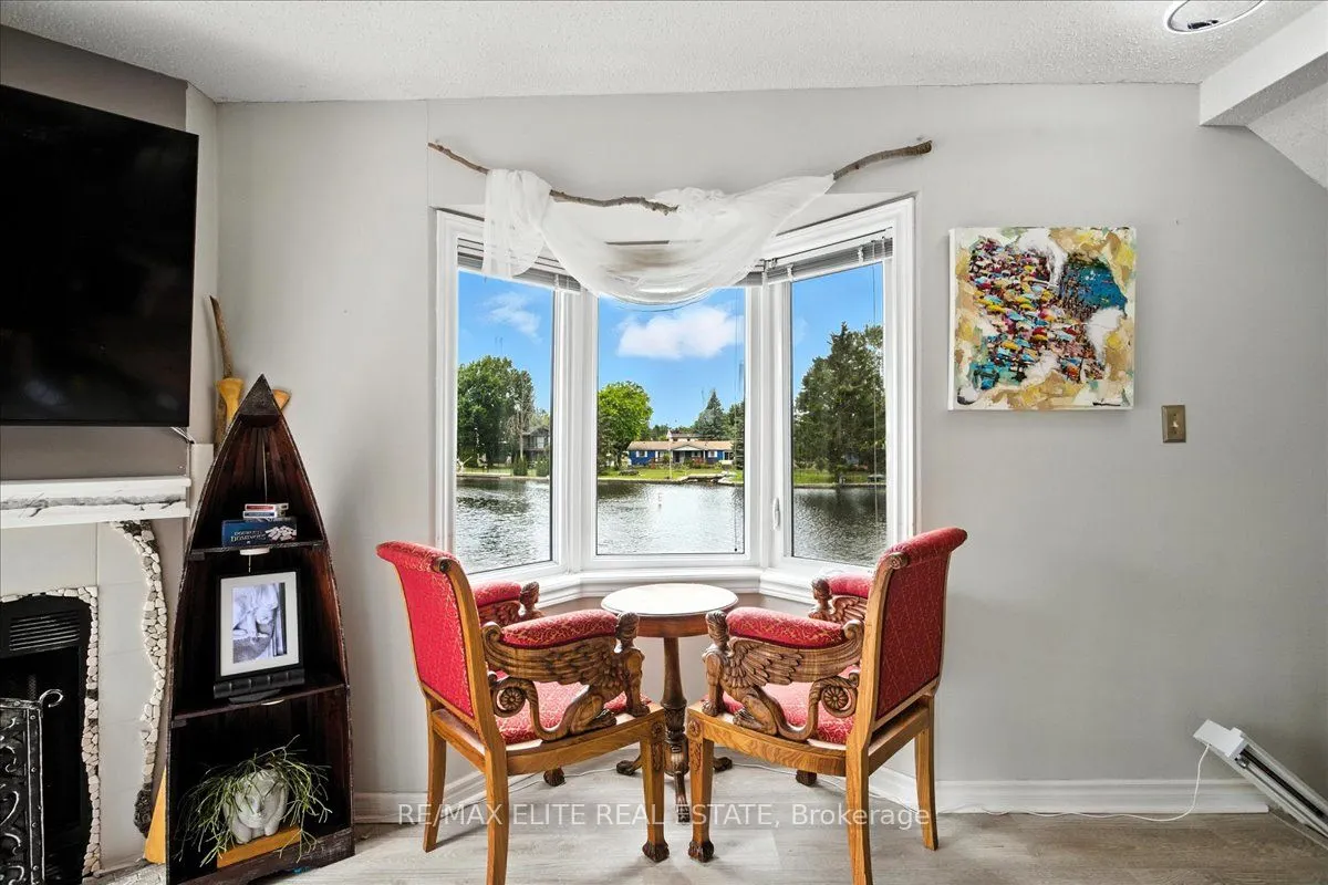 24 Laguna Parkway, #12