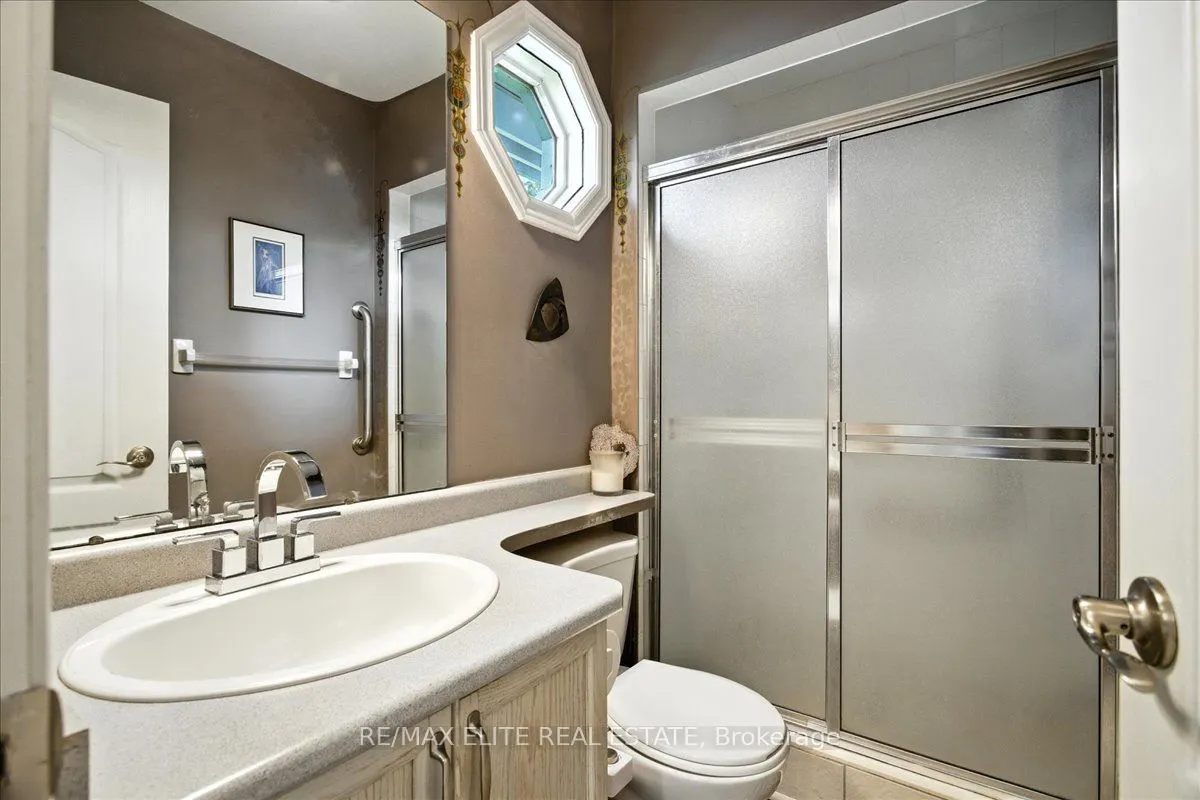 24 Laguna Parkway, #12