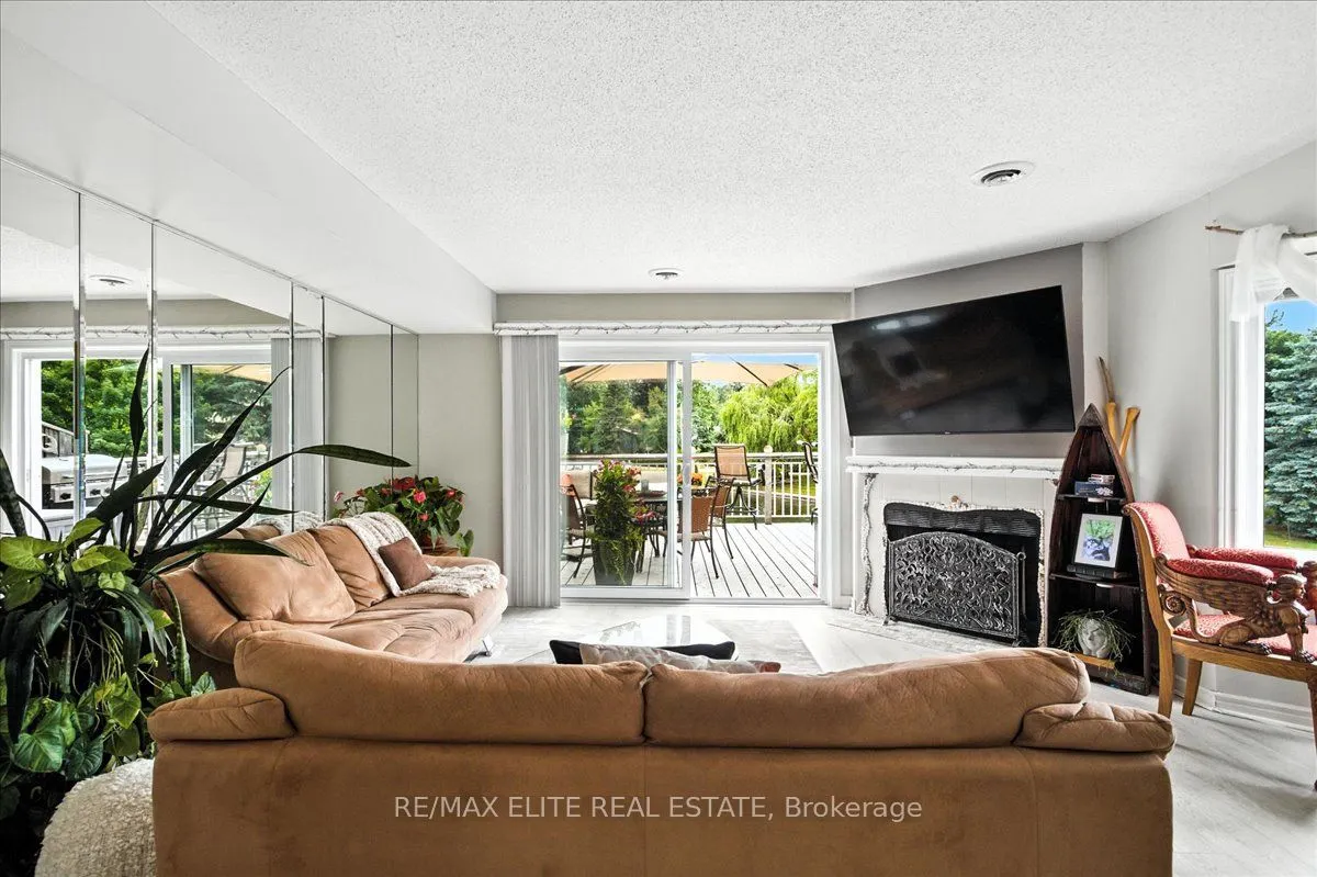 24 Laguna Parkway, #12