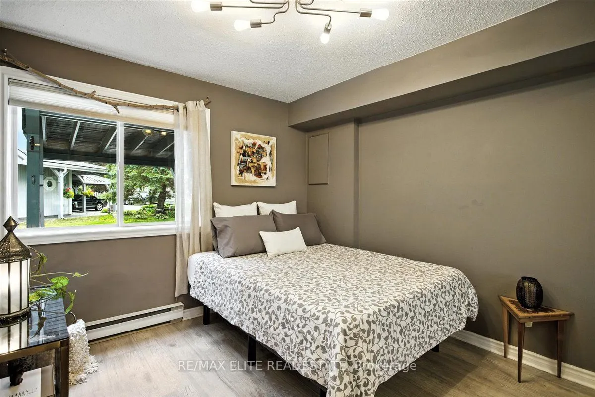 24 Laguna Parkway, #12