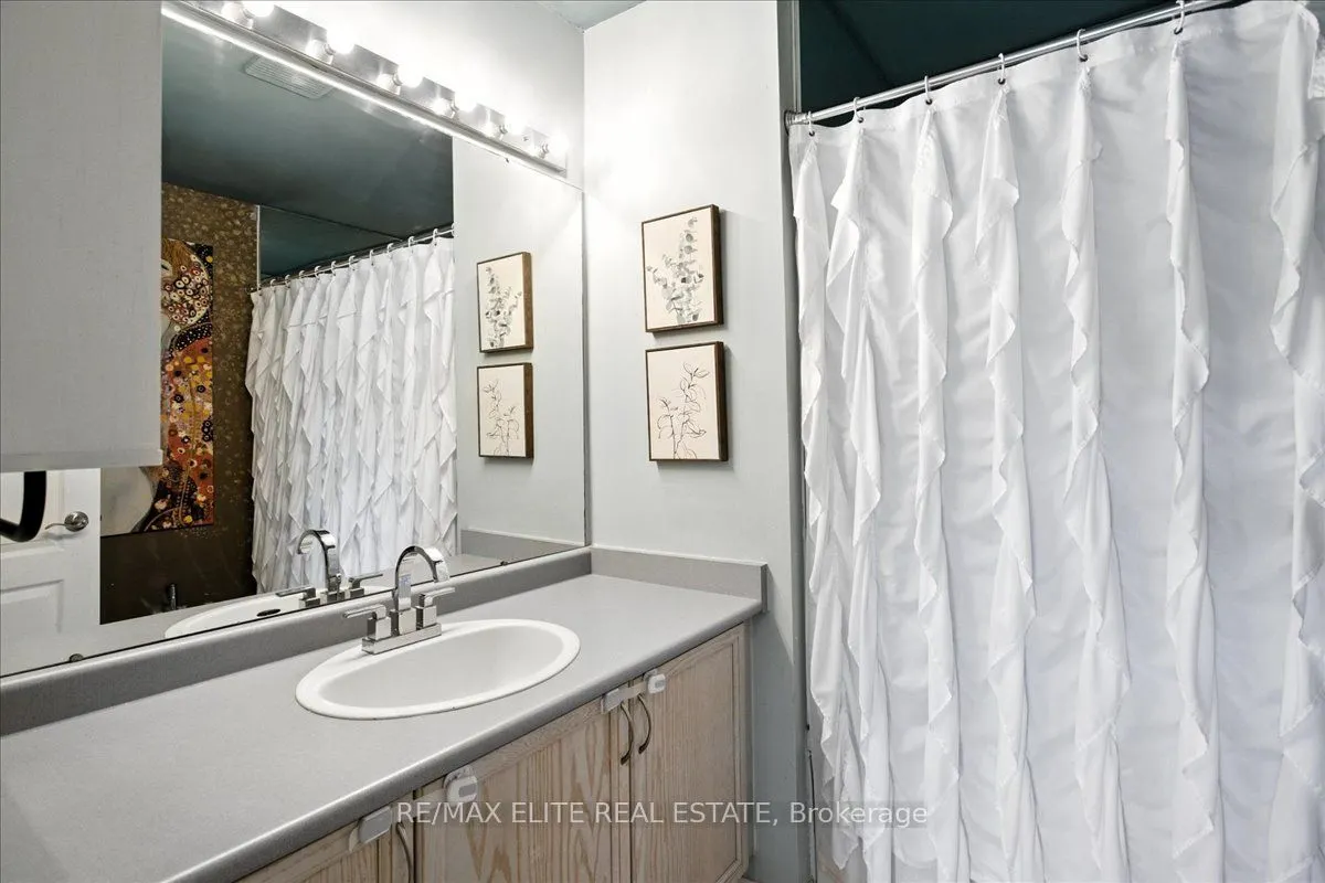 24 Laguna Parkway, #12