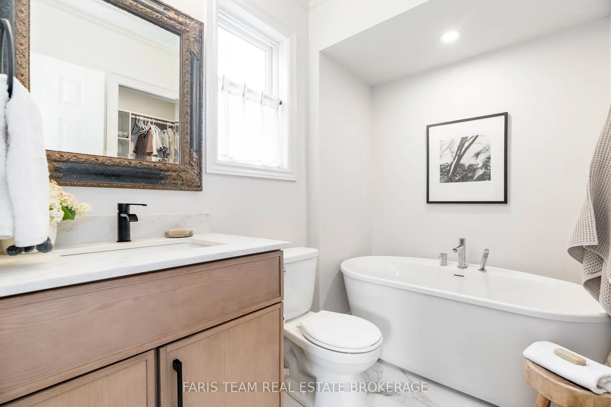 9 Fairway Crescent