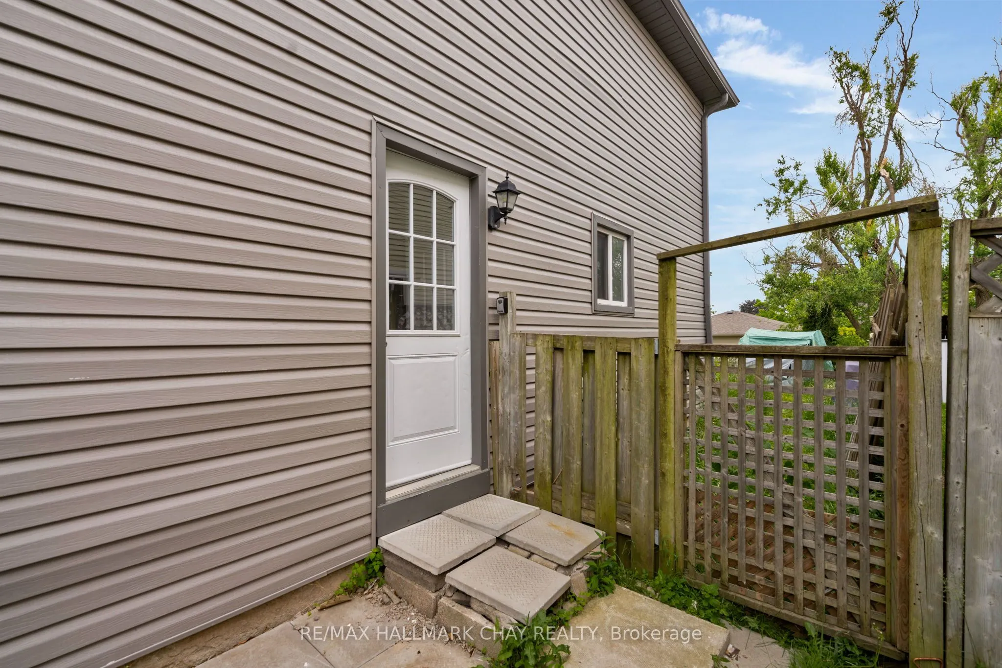 61 Corbett Drive