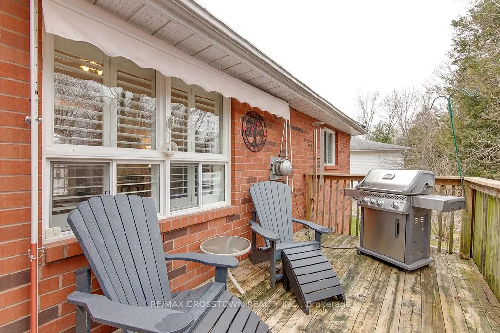10 Birchmount Circle