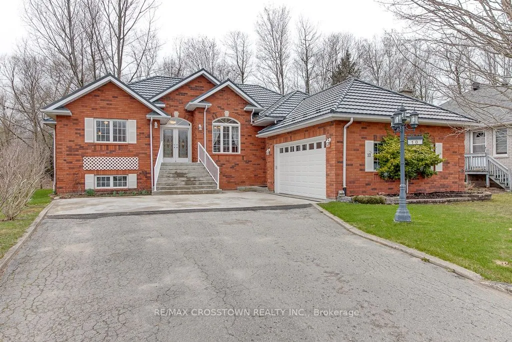 10 Birchmount Circle