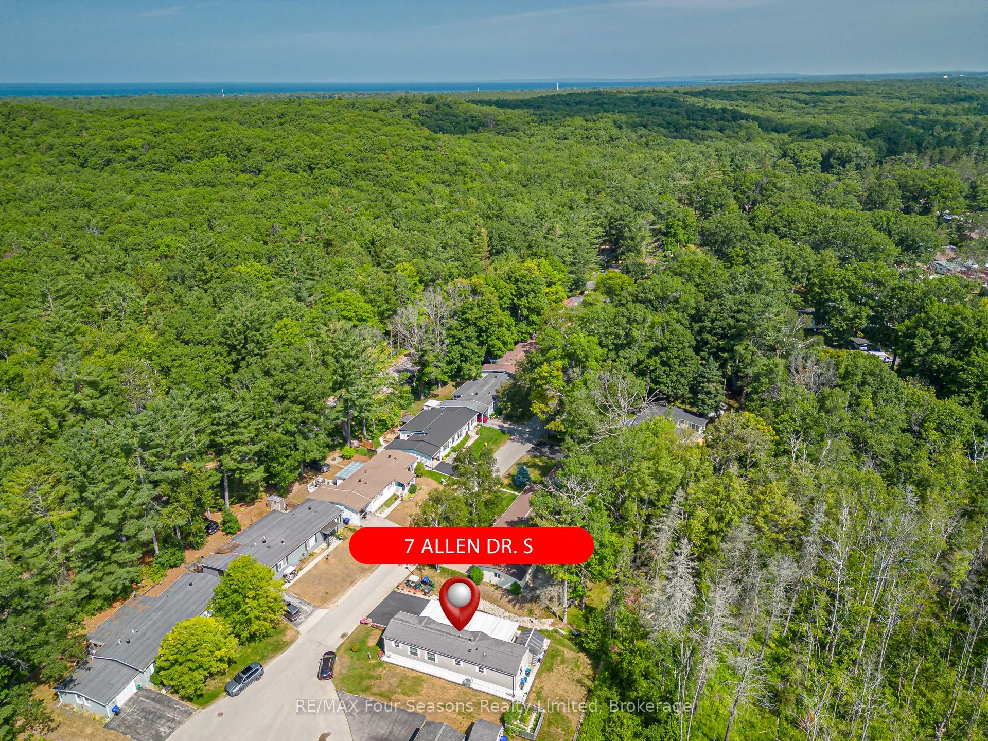 7 Allen Drive S
