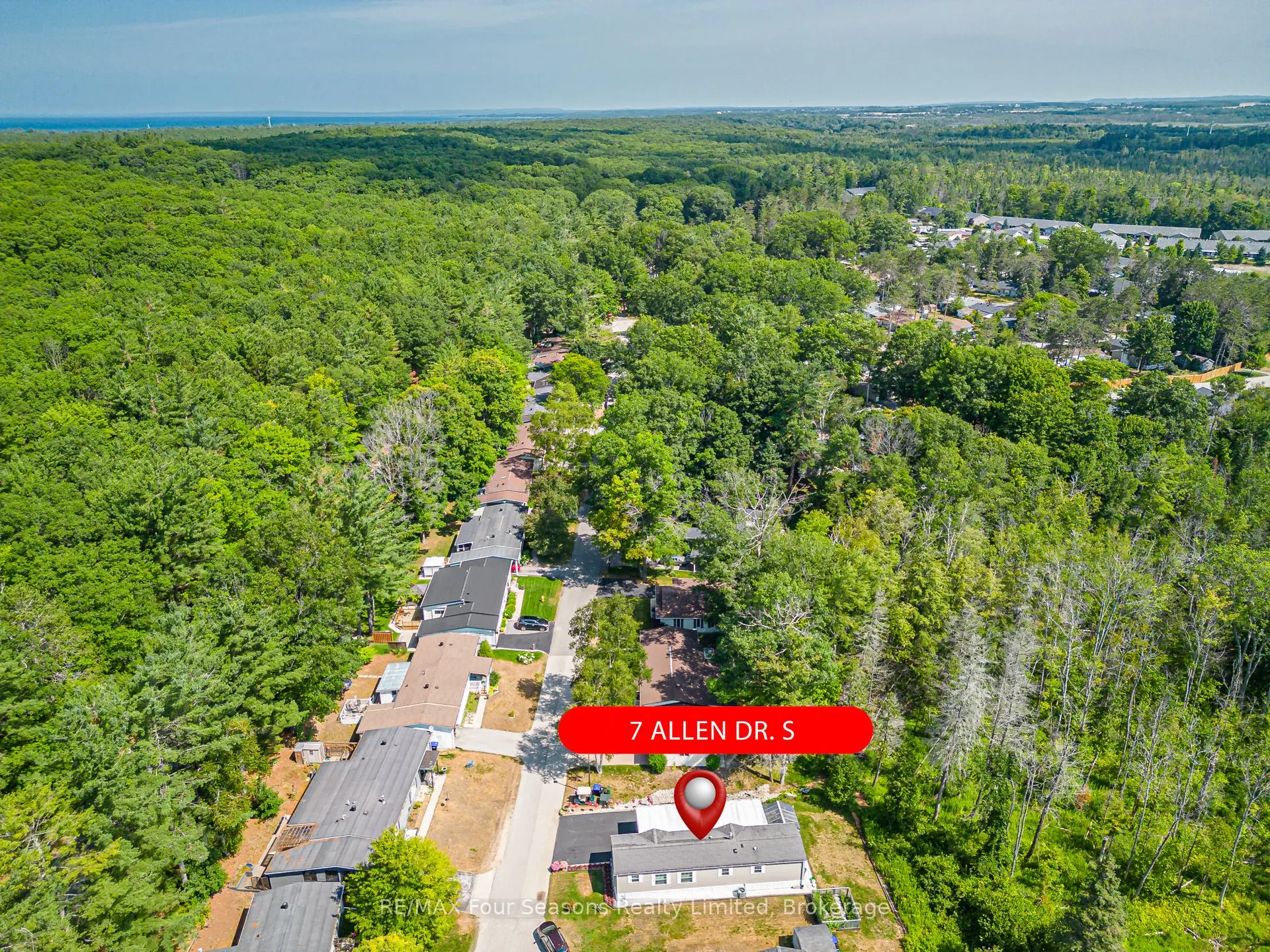 7 Allen Drive S