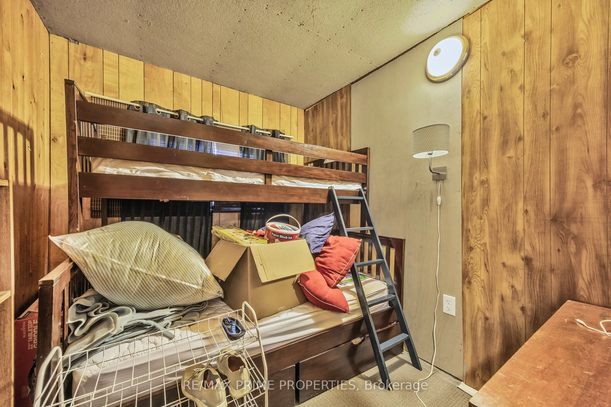 1947 Woods Bay Road