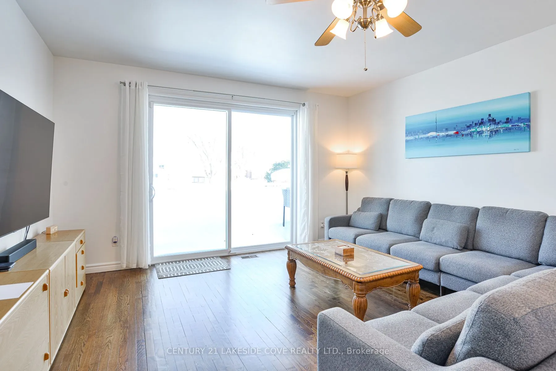 17 Willow Crescent