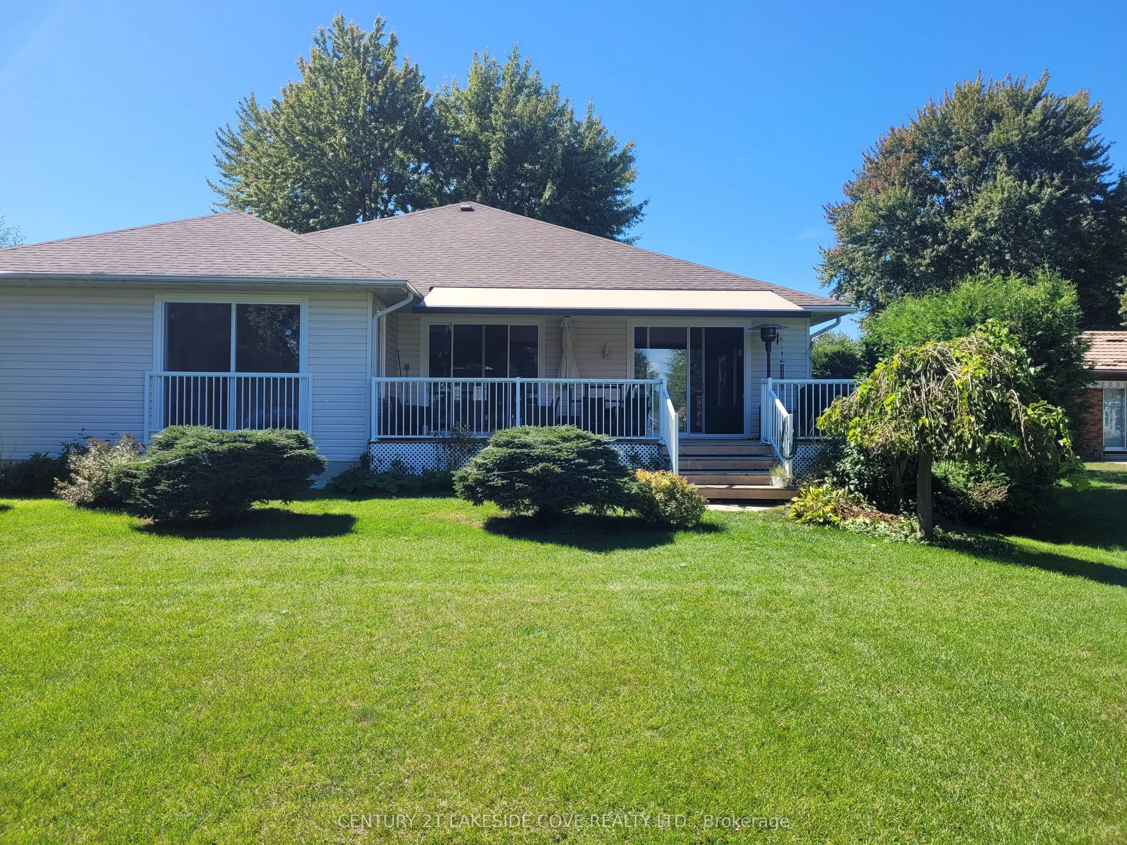 17 Willow Crescent