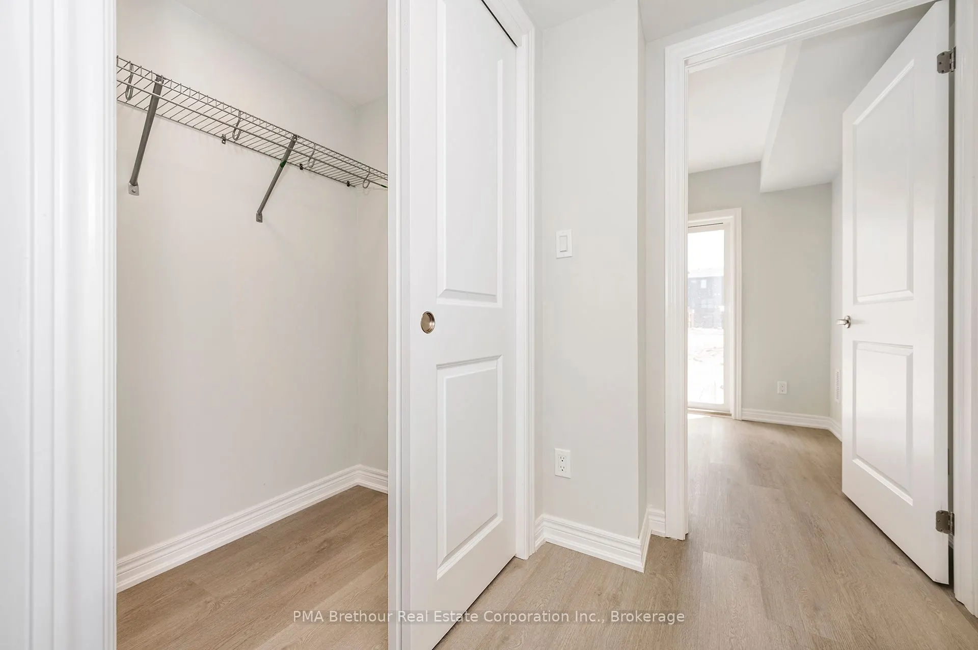 11 Winters Crescent, #24