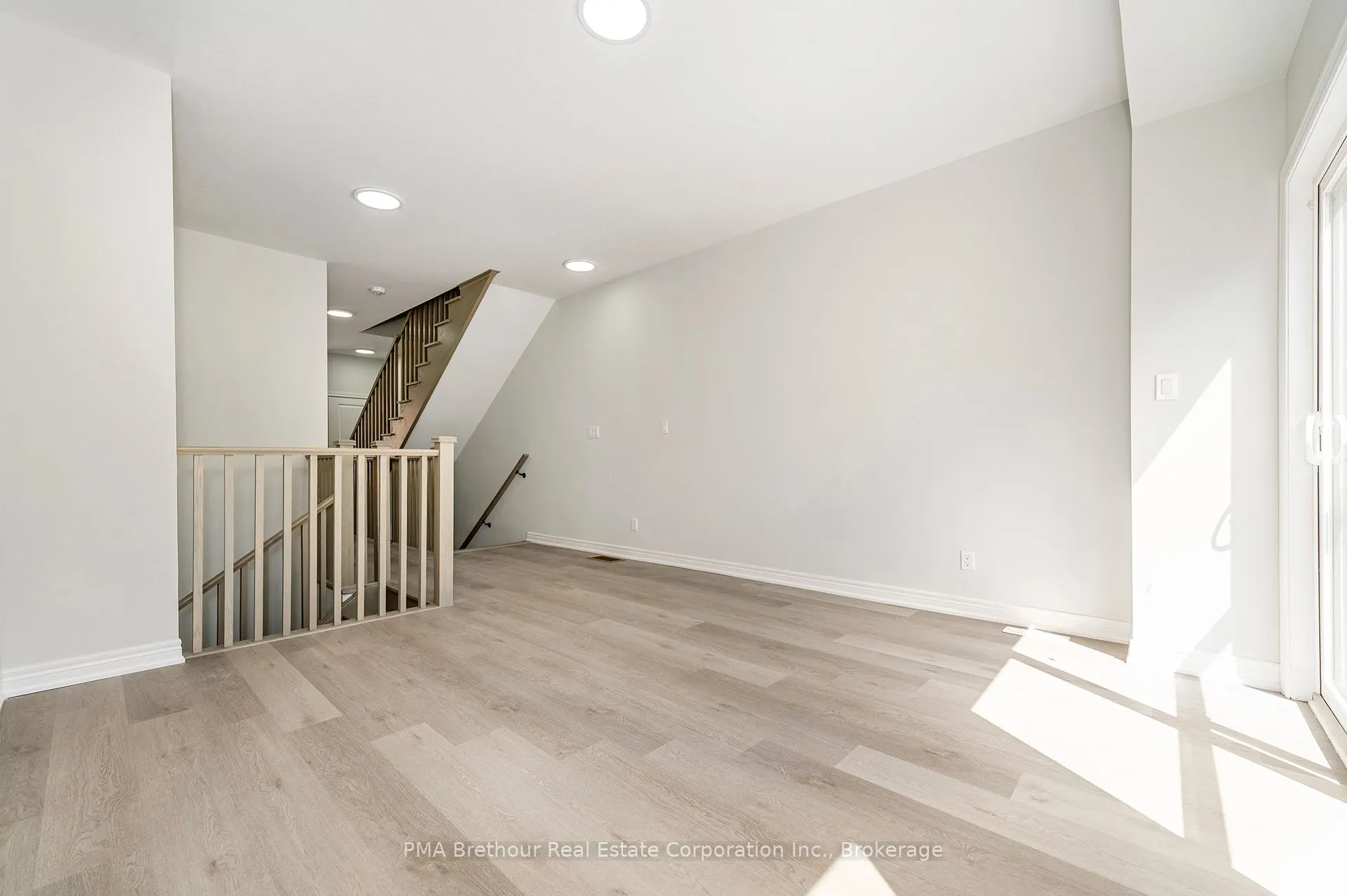 11 Winters Crescent, #24