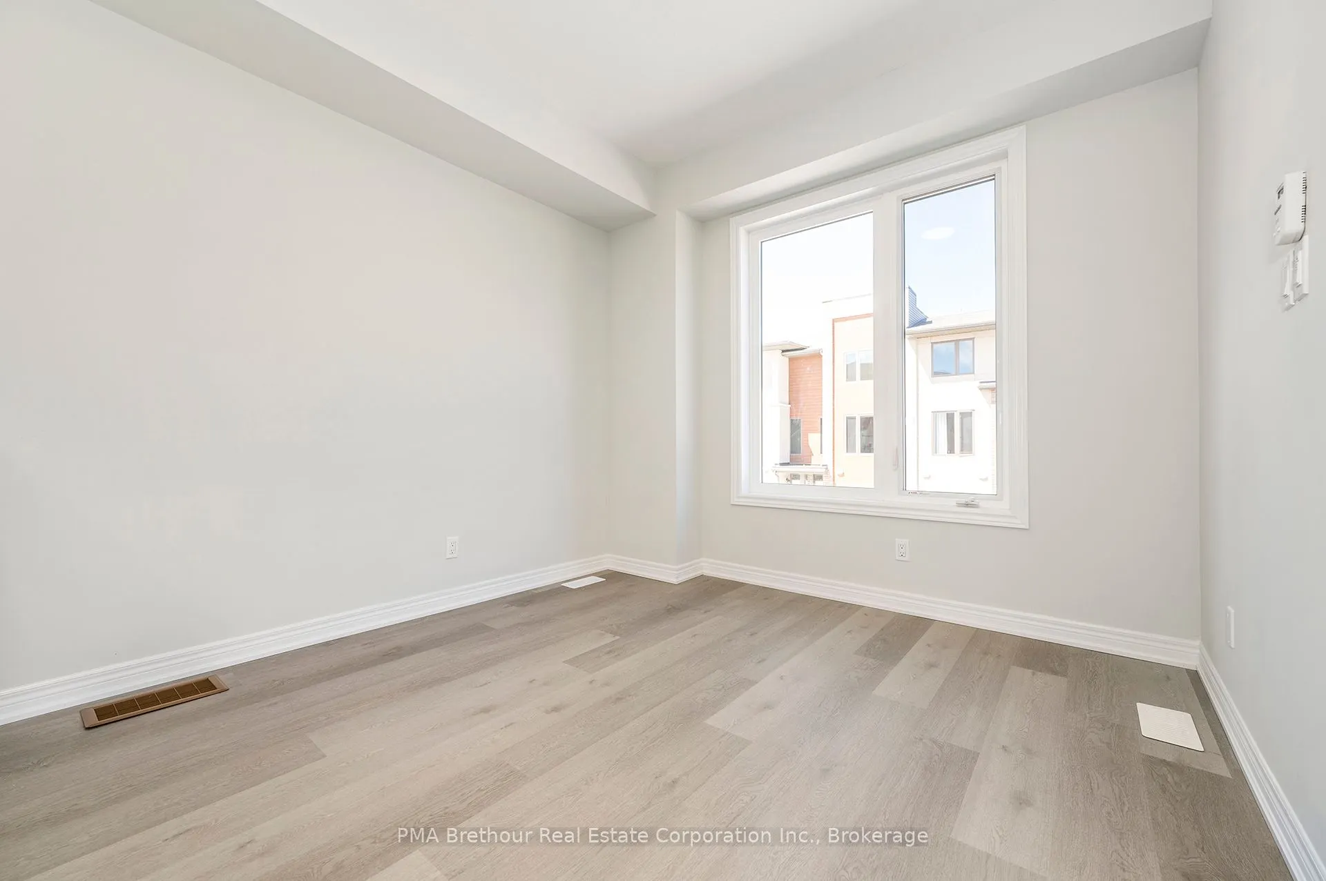 11 Winters Crescent, #24