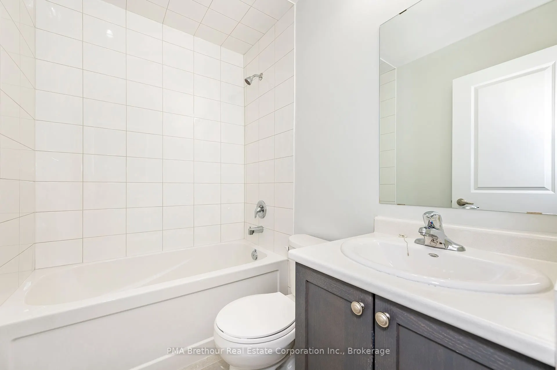 11 Winters Crescent, #24