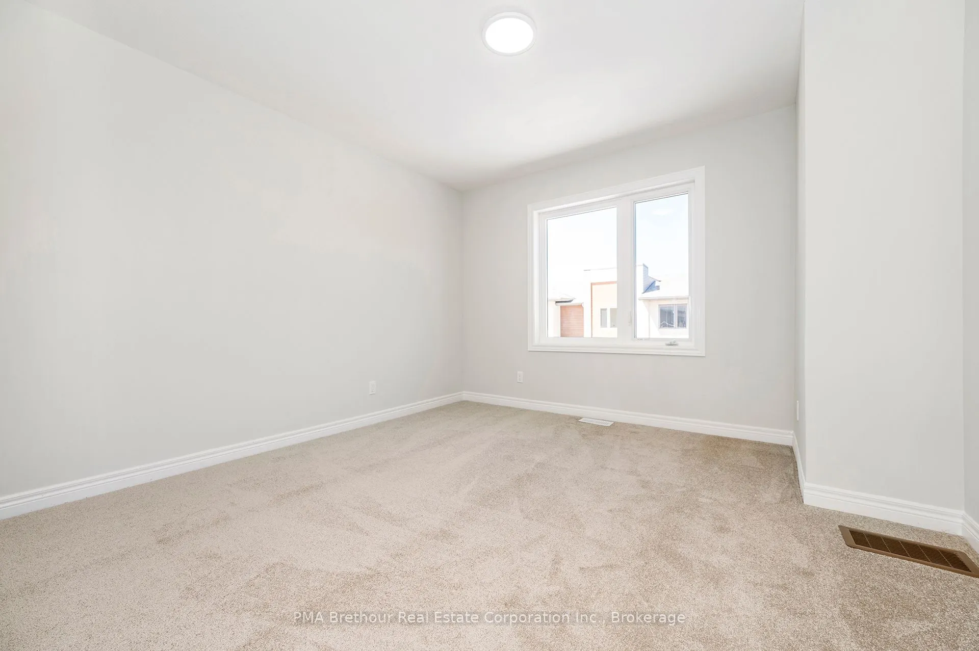 11 Winters Crescent, #24
