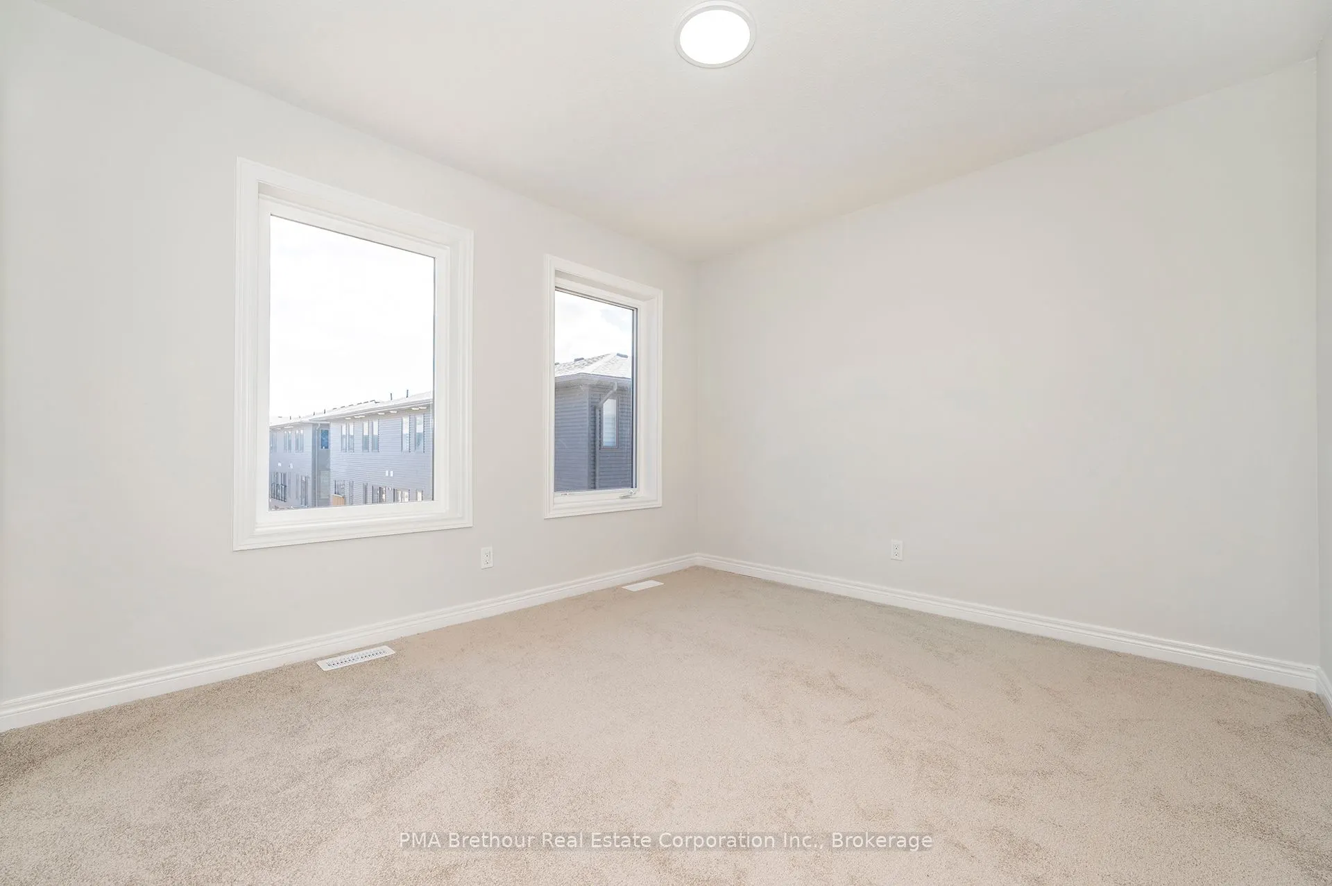 11 Winters Crescent, #24