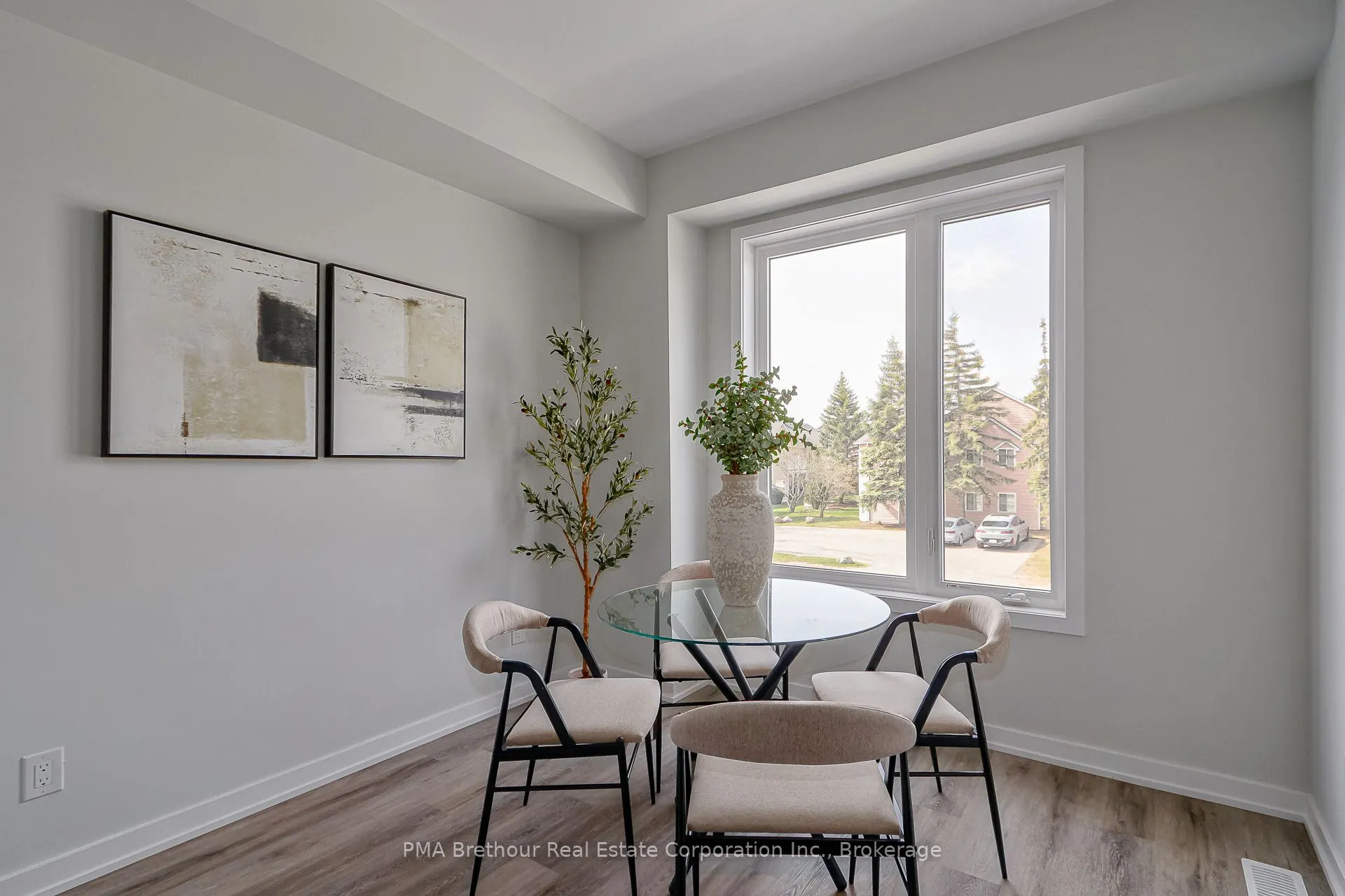 35 Dawson Drive, #4