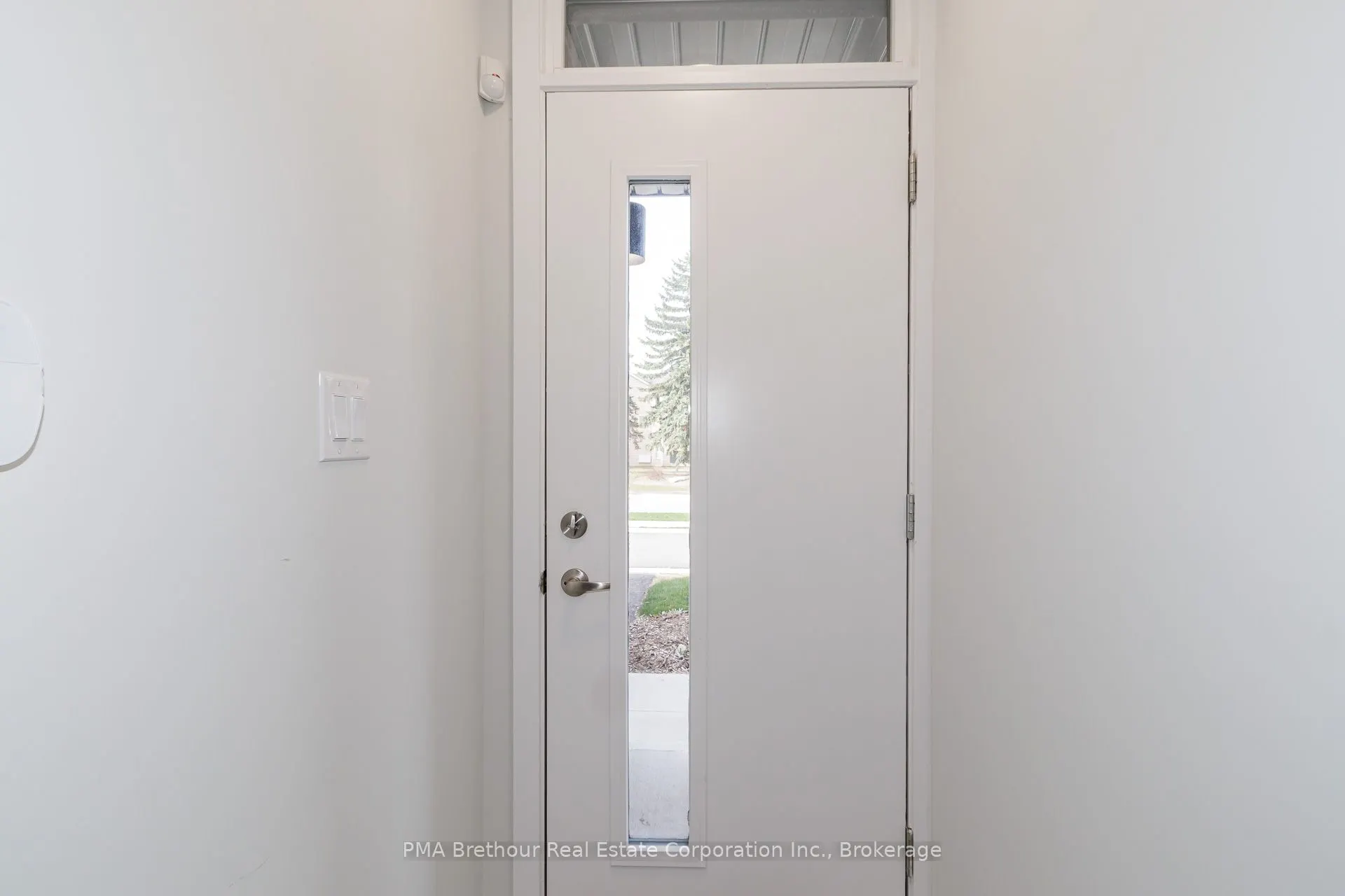 35 Dawson Drive, #4