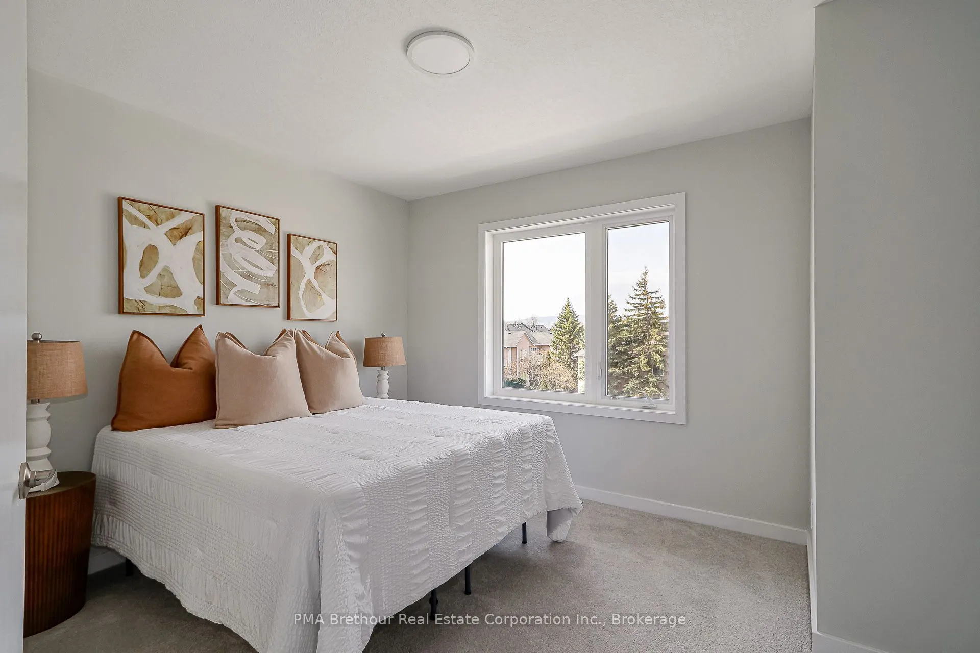 35 Dawson Drive, #4
