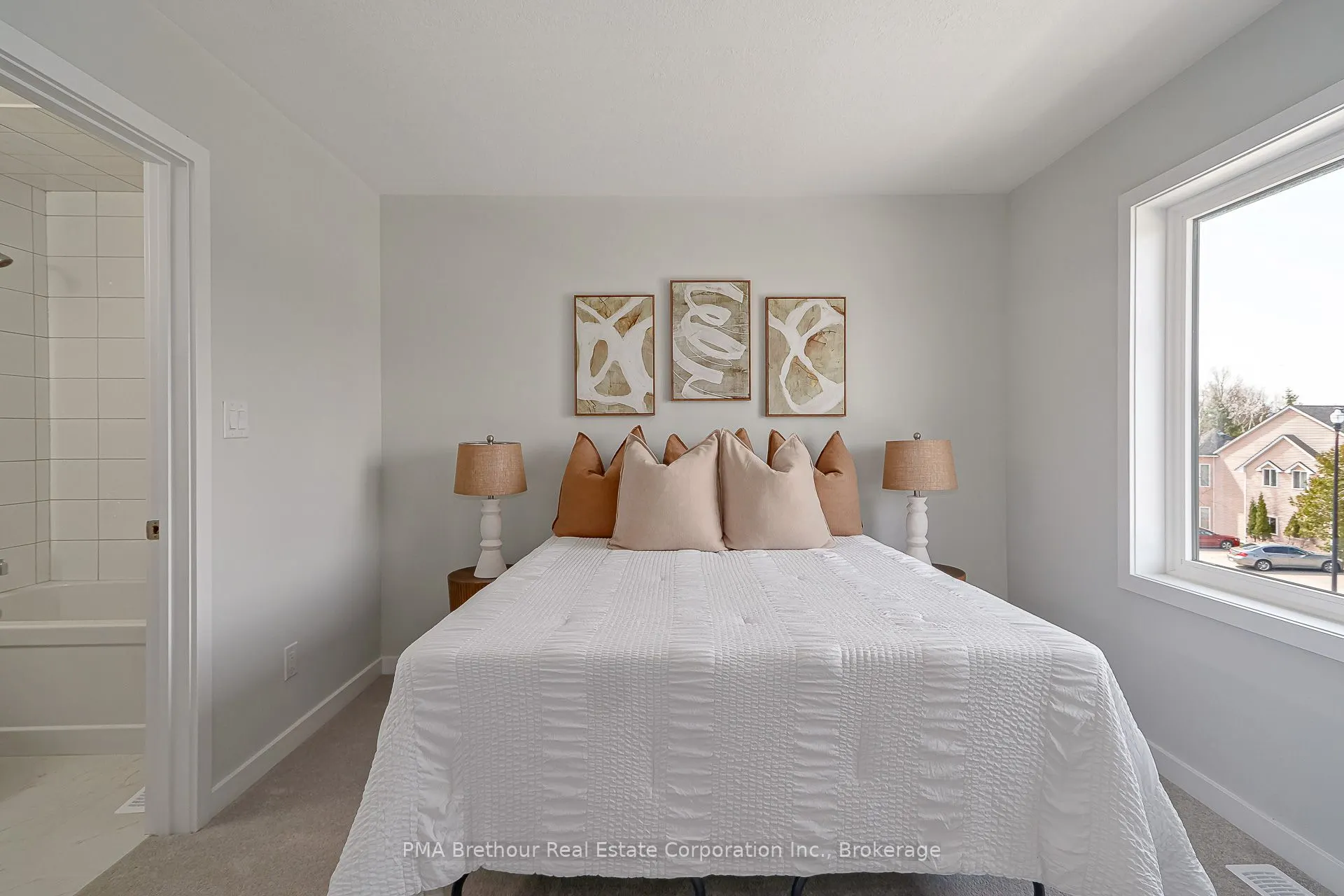 35 Dawson Drive, #4