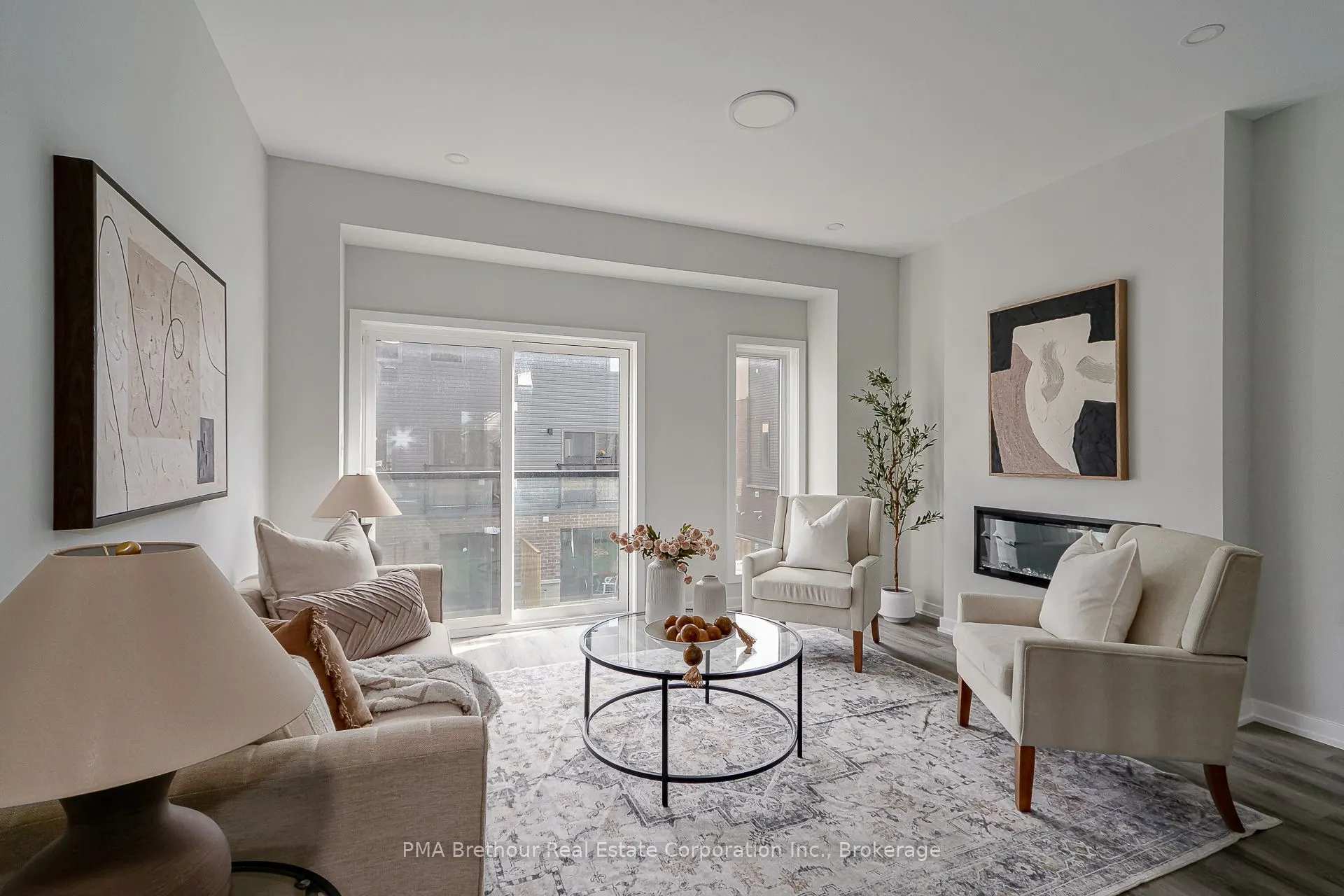 35 Dawson Drive, #4