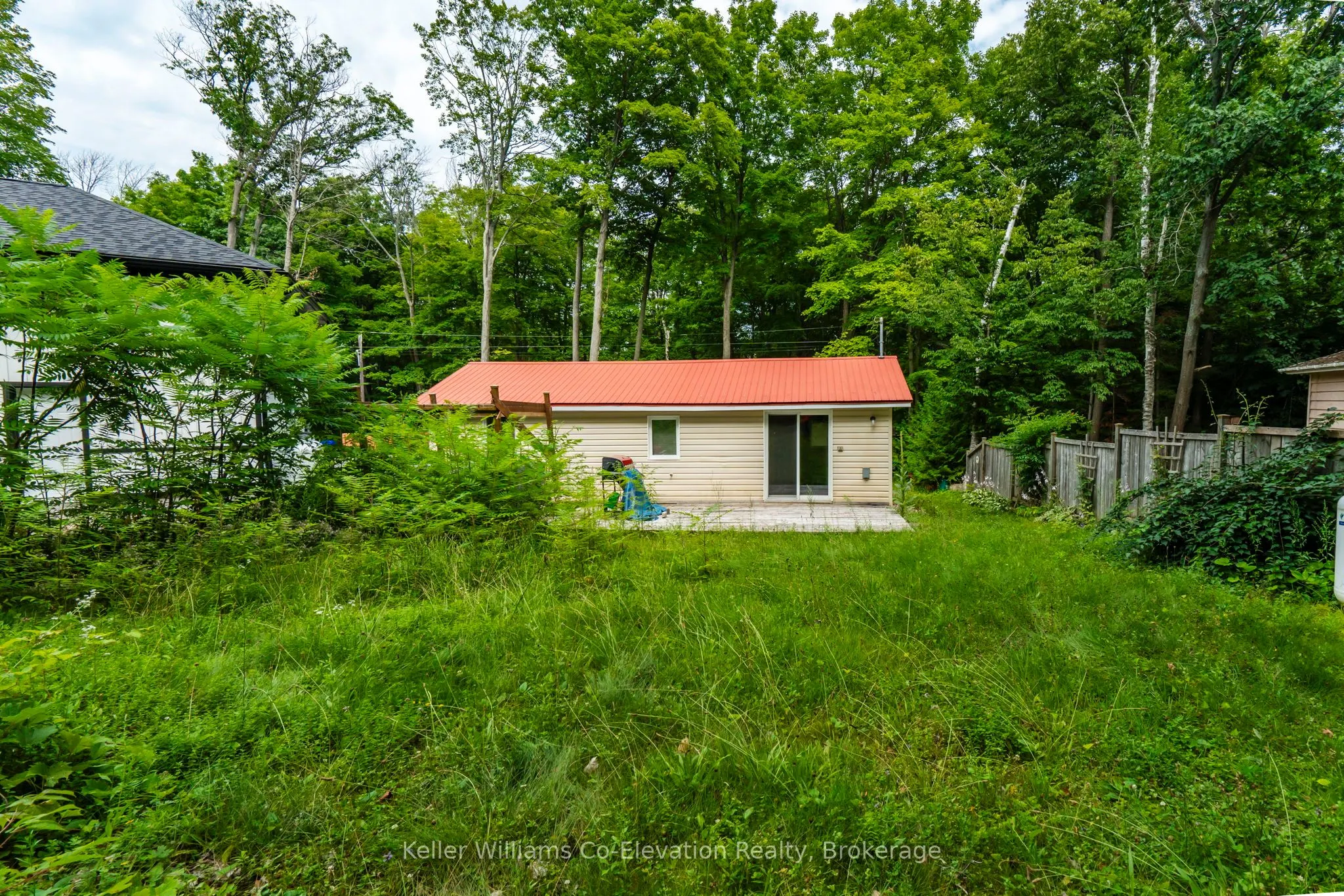 48 MCARTHUR Drive