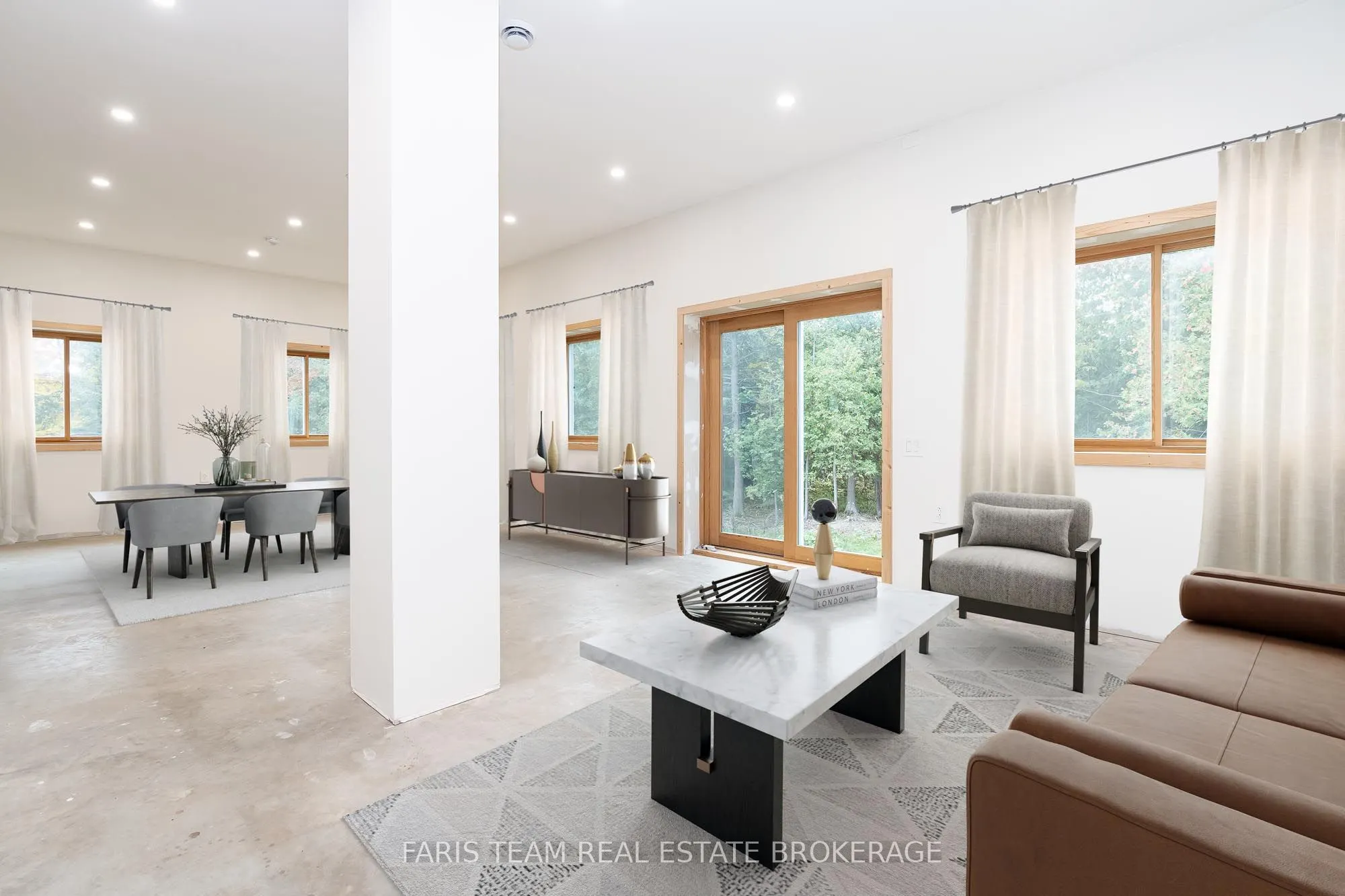 2576 Champlain Road