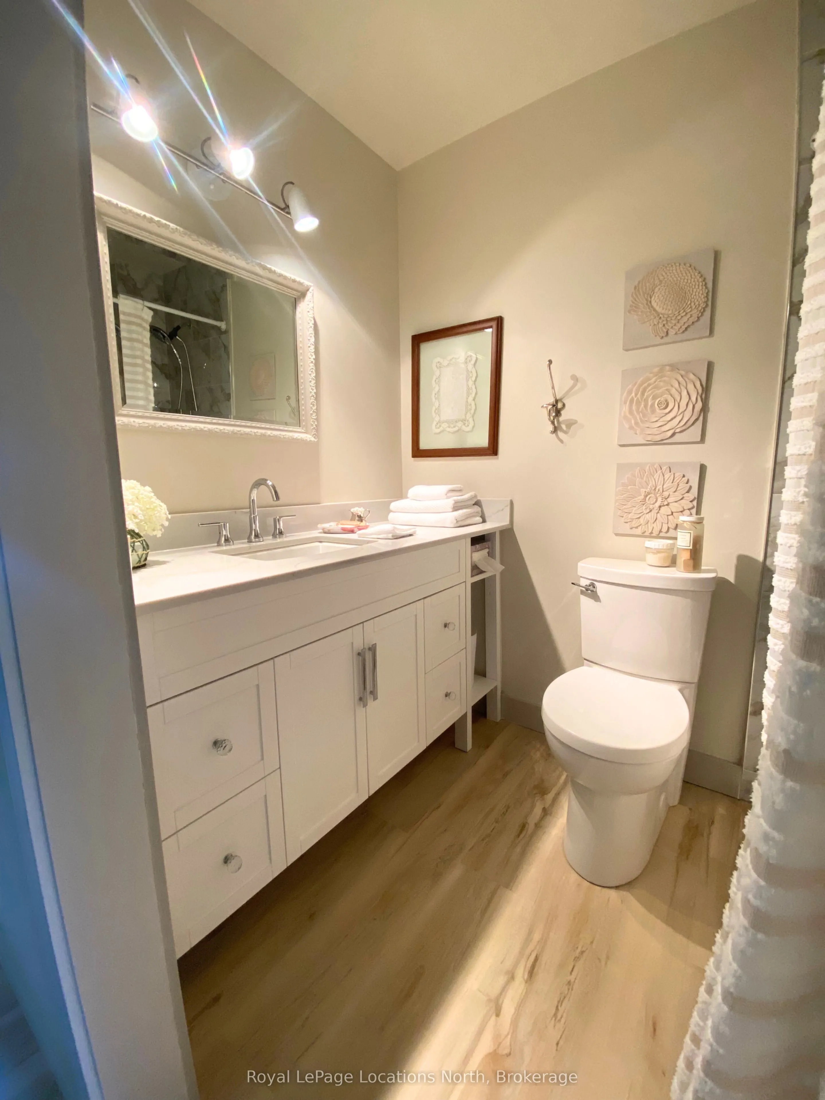 152 Escarpment Crescent, #12