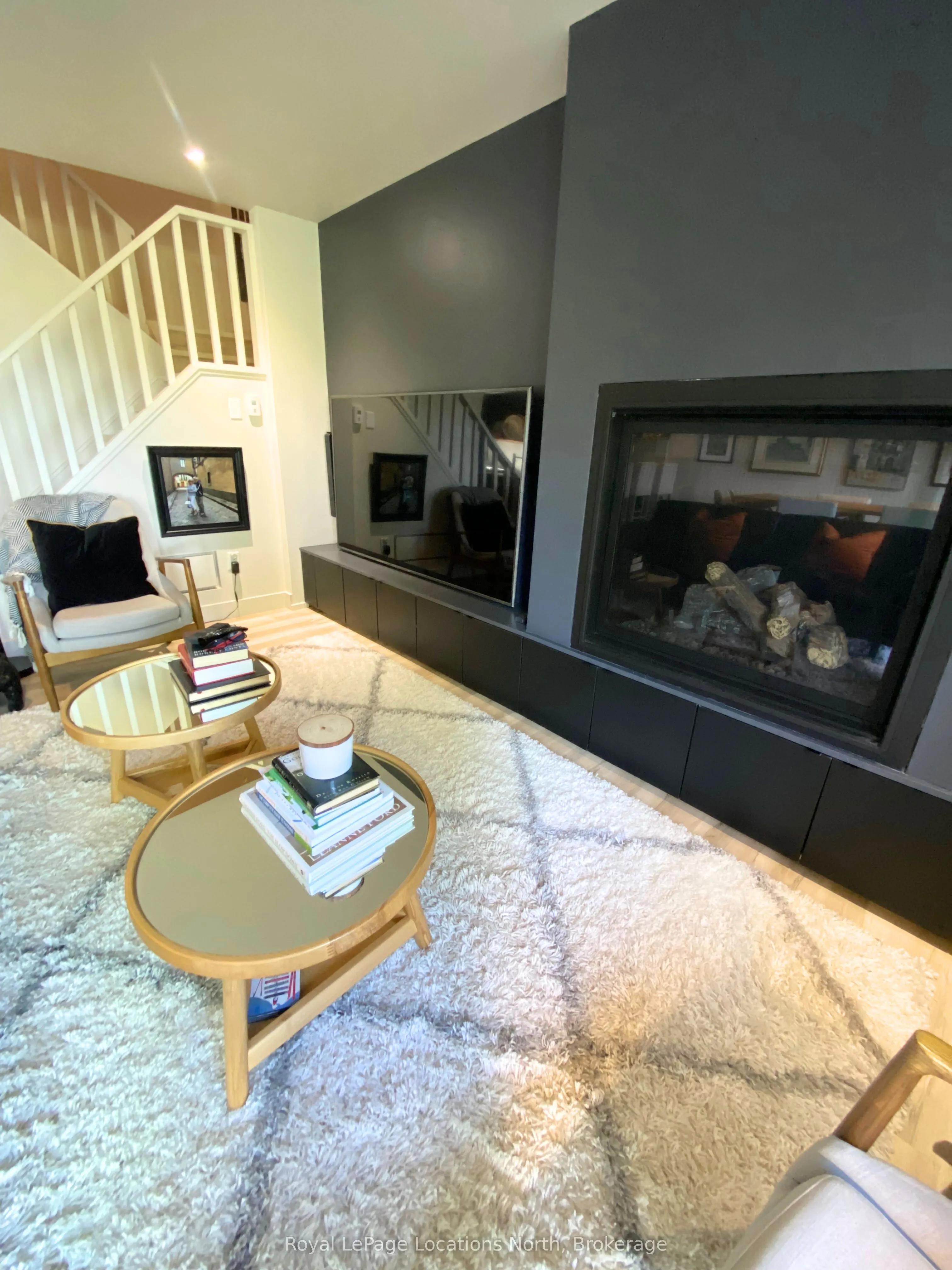 152 Escarpment Crescent, #12