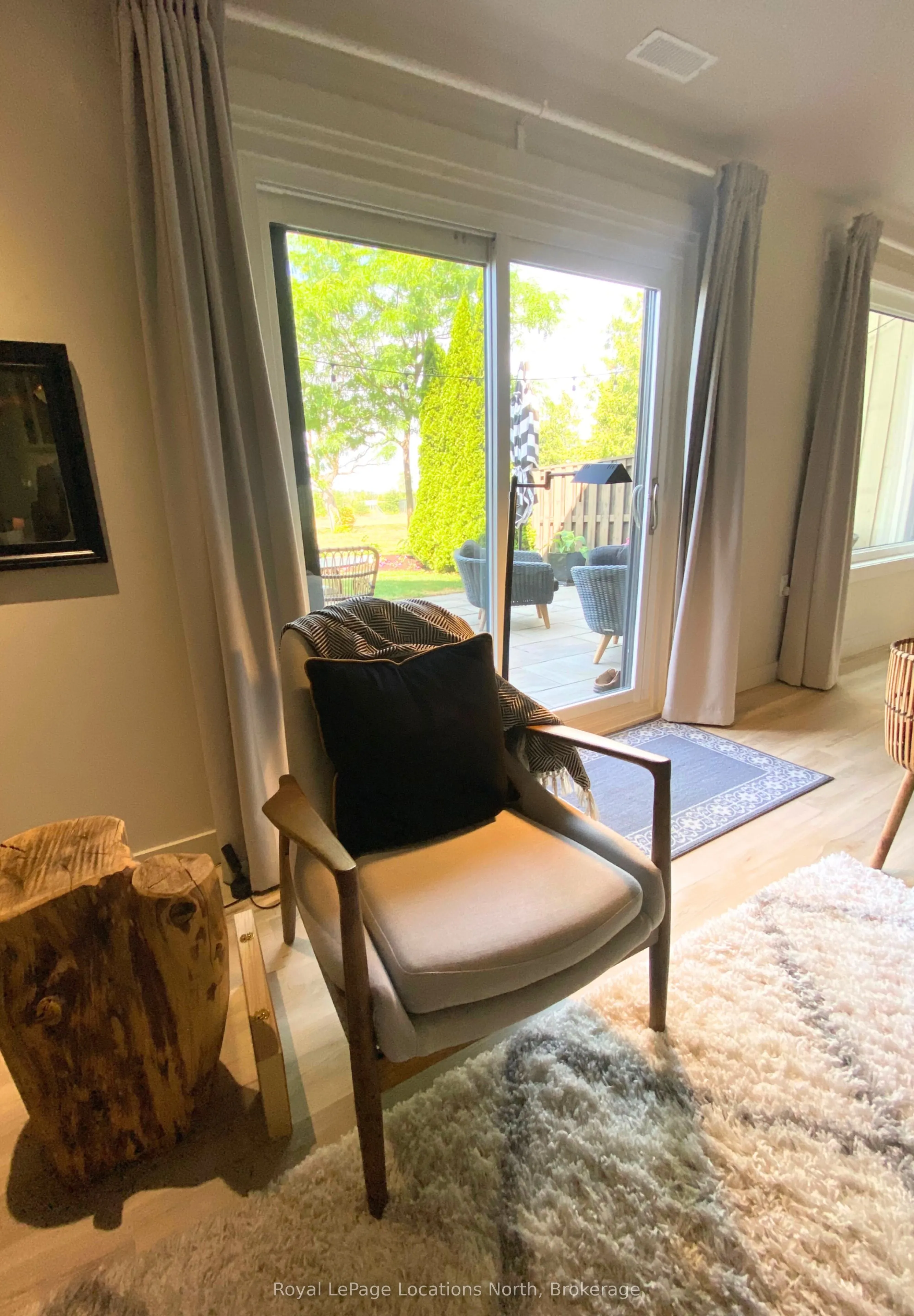 152 Escarpment Crescent, #12