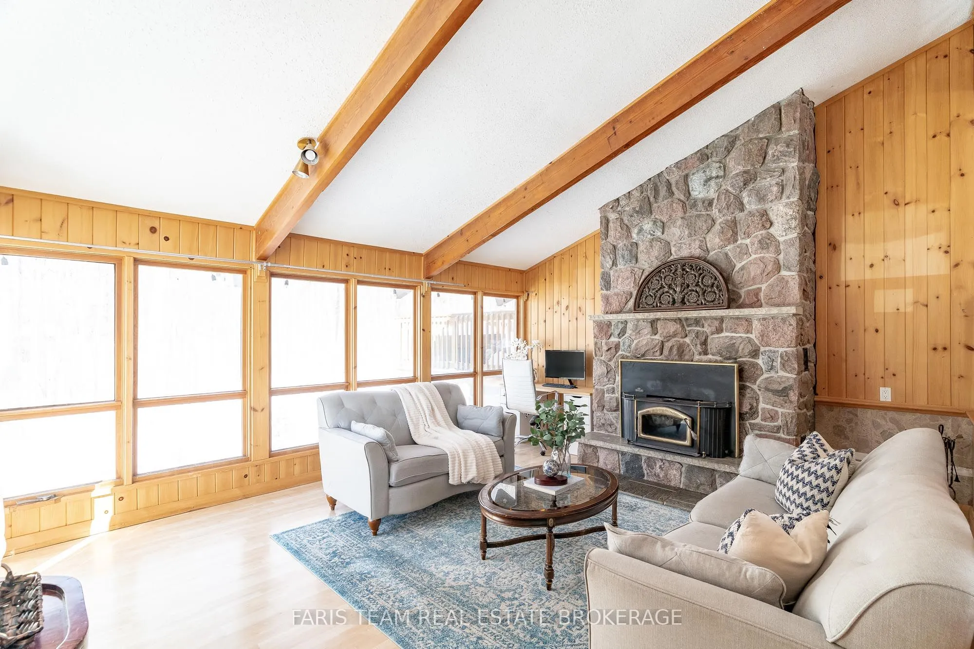 20 Glen Cedar Drive