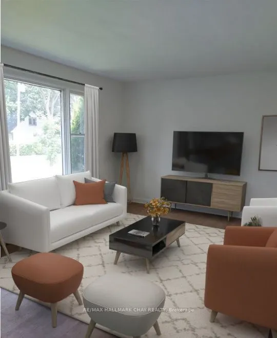 17 Gunn Street, #main floor