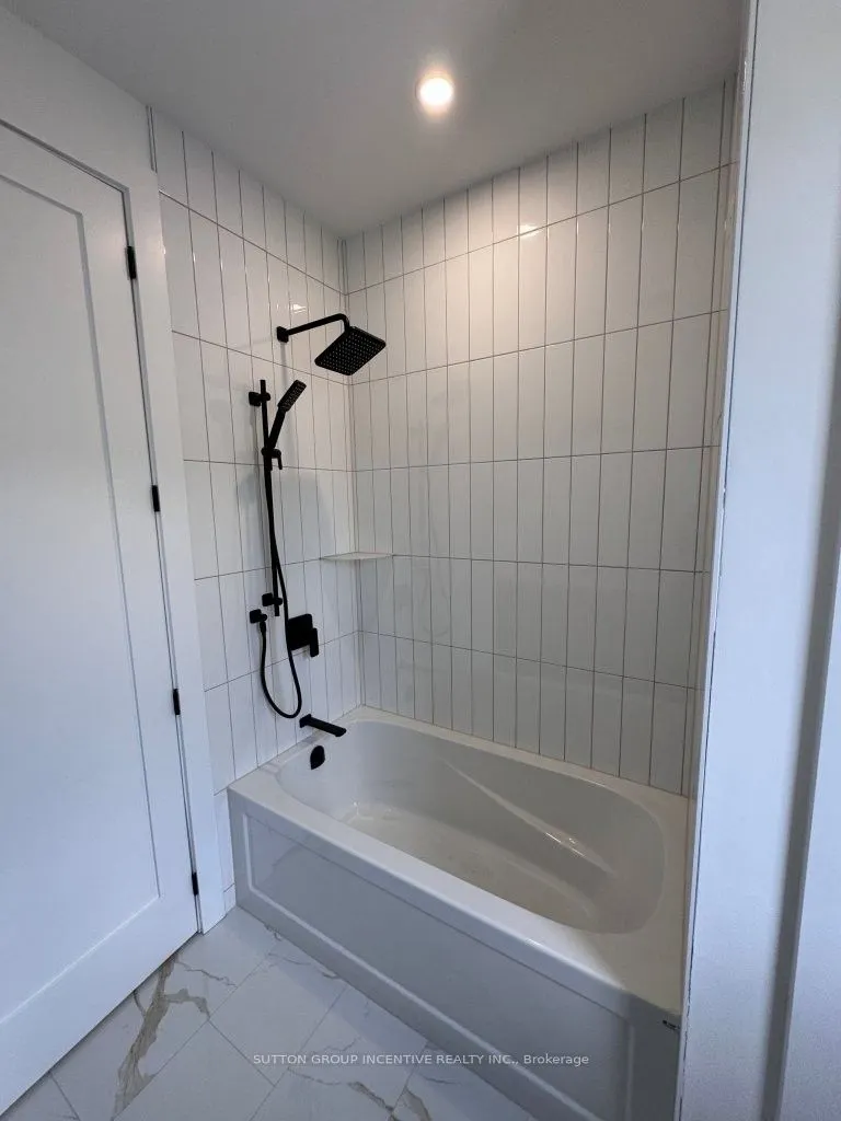 5 Jean Miller Court