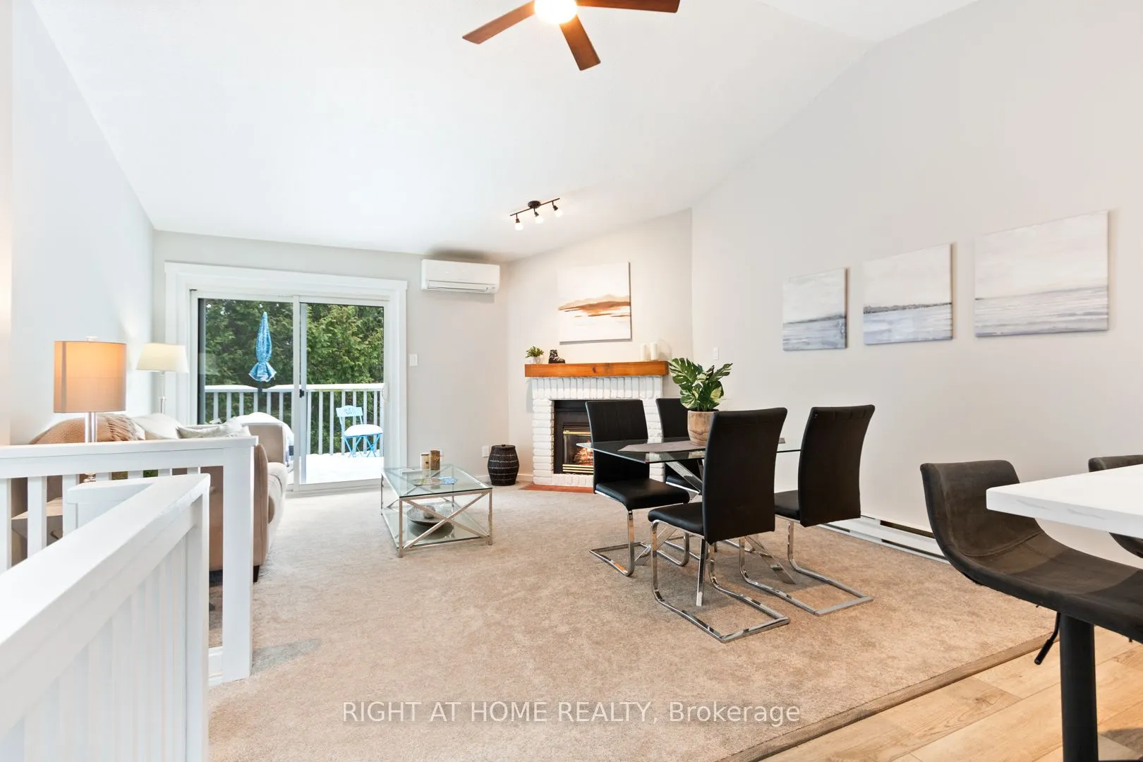 #403 - 12 Dawson Drive, #403