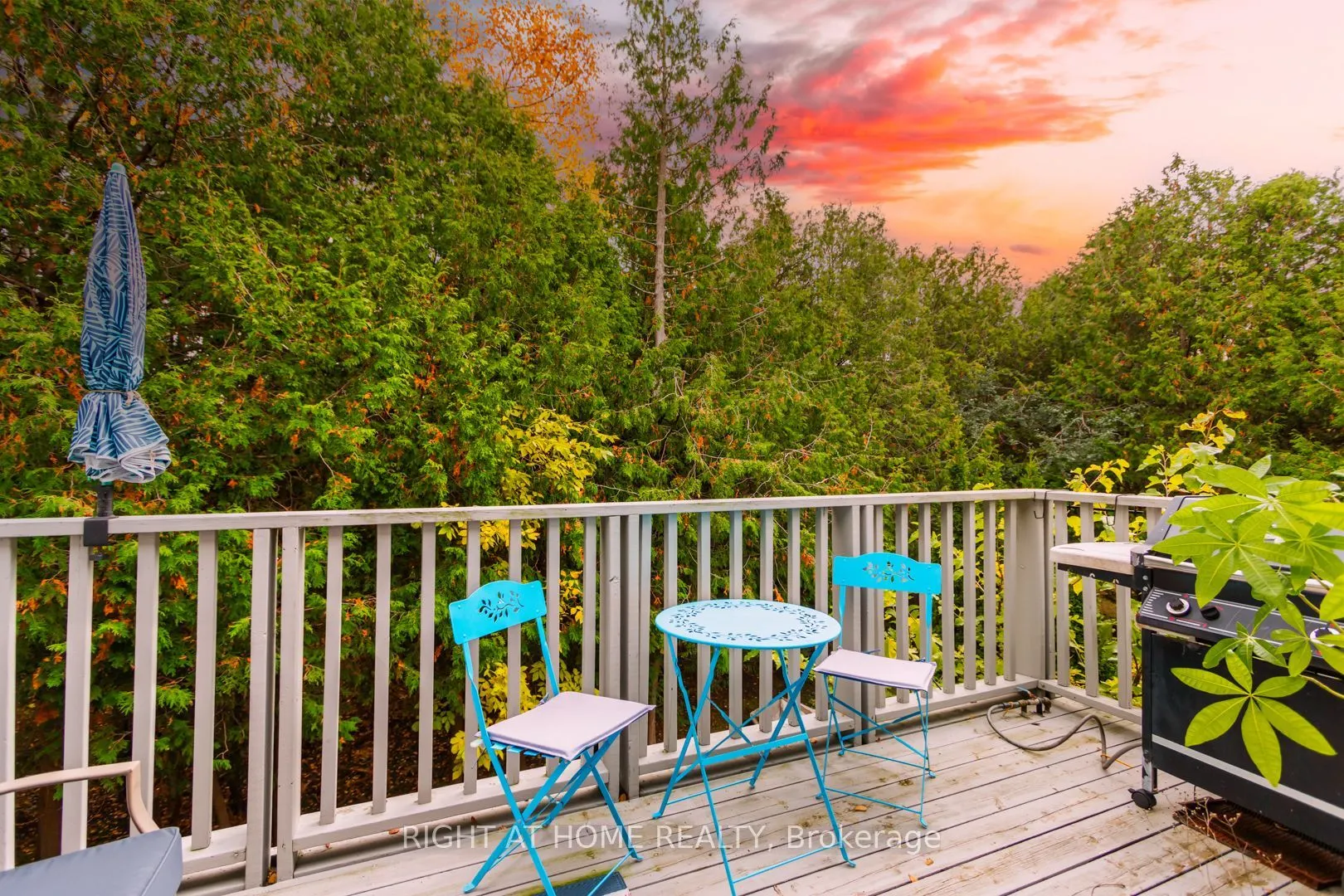 #403 - 12 Dawson Drive, #403
