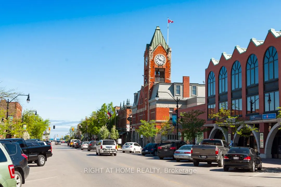 #403 - 12 Dawson Drive, #403
