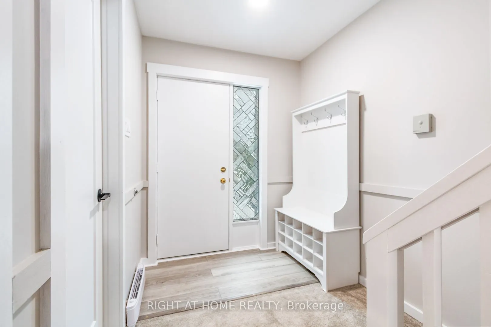 #403 - 12 Dawson Drive, #403