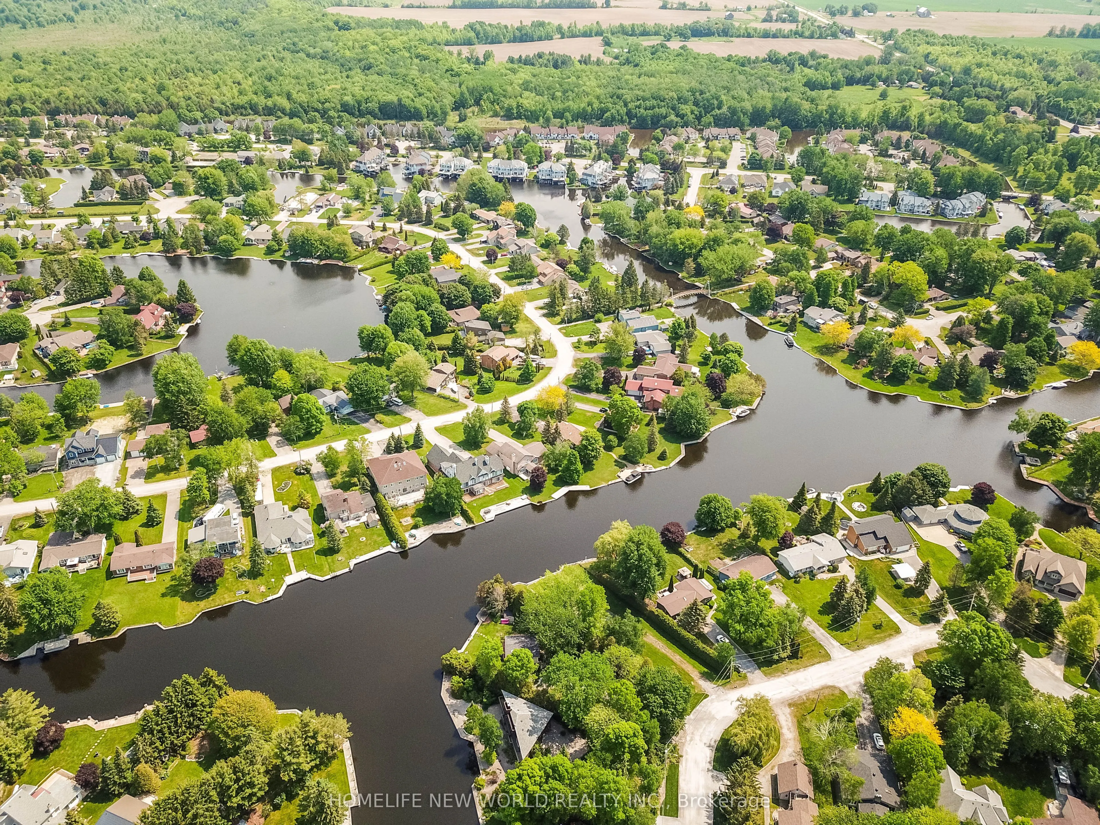 18 Simcoe Road