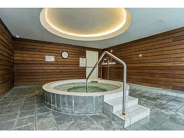 150 Dunlop Street E, #1505