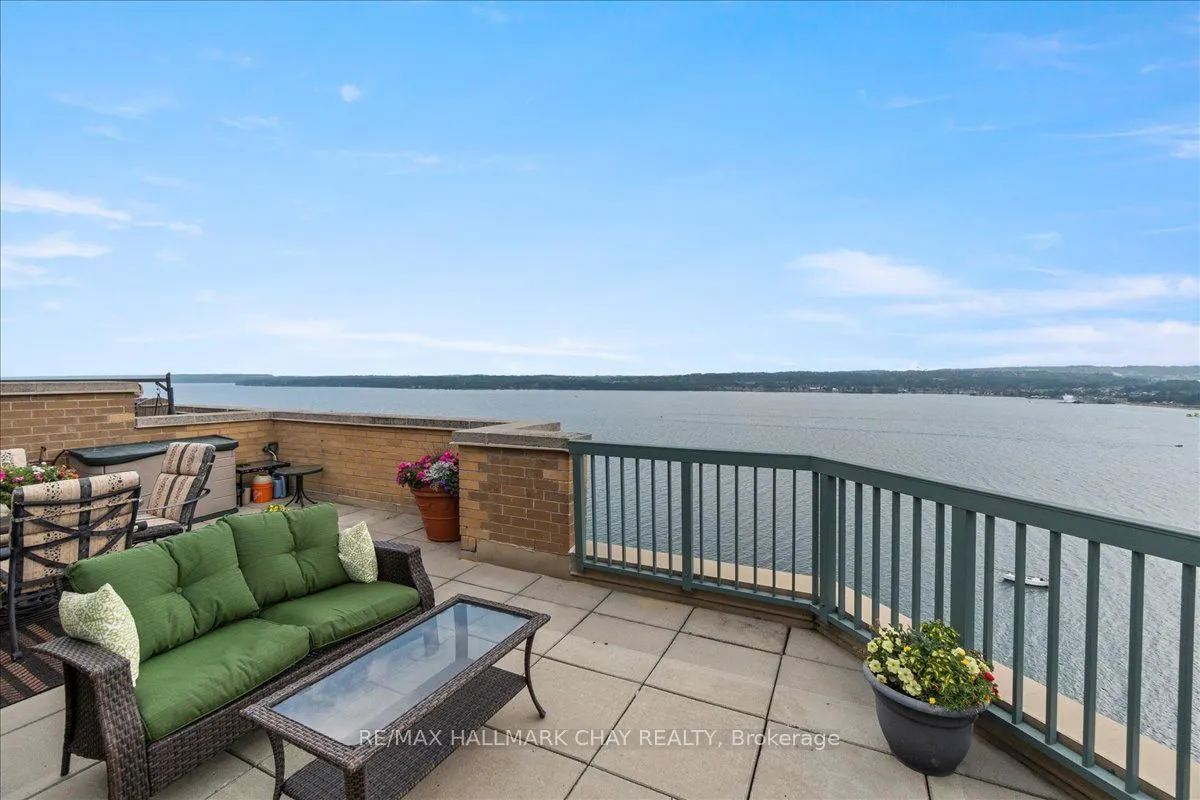 150 Dunlop Street E, #1505