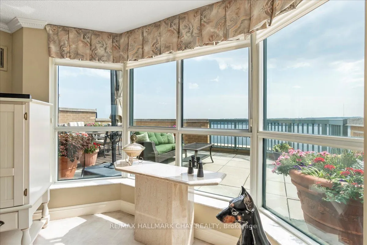 150 Dunlop Street E, #1505