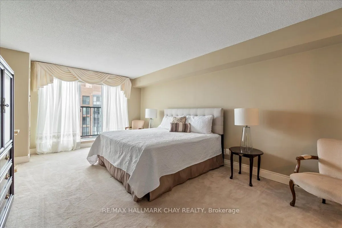 150 Dunlop Street E, #1505