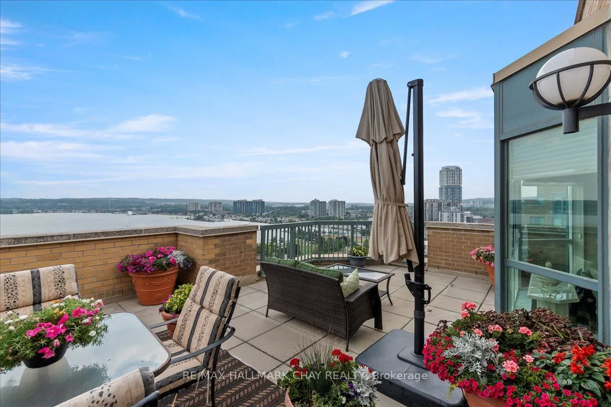 150 Dunlop Street E, #1505