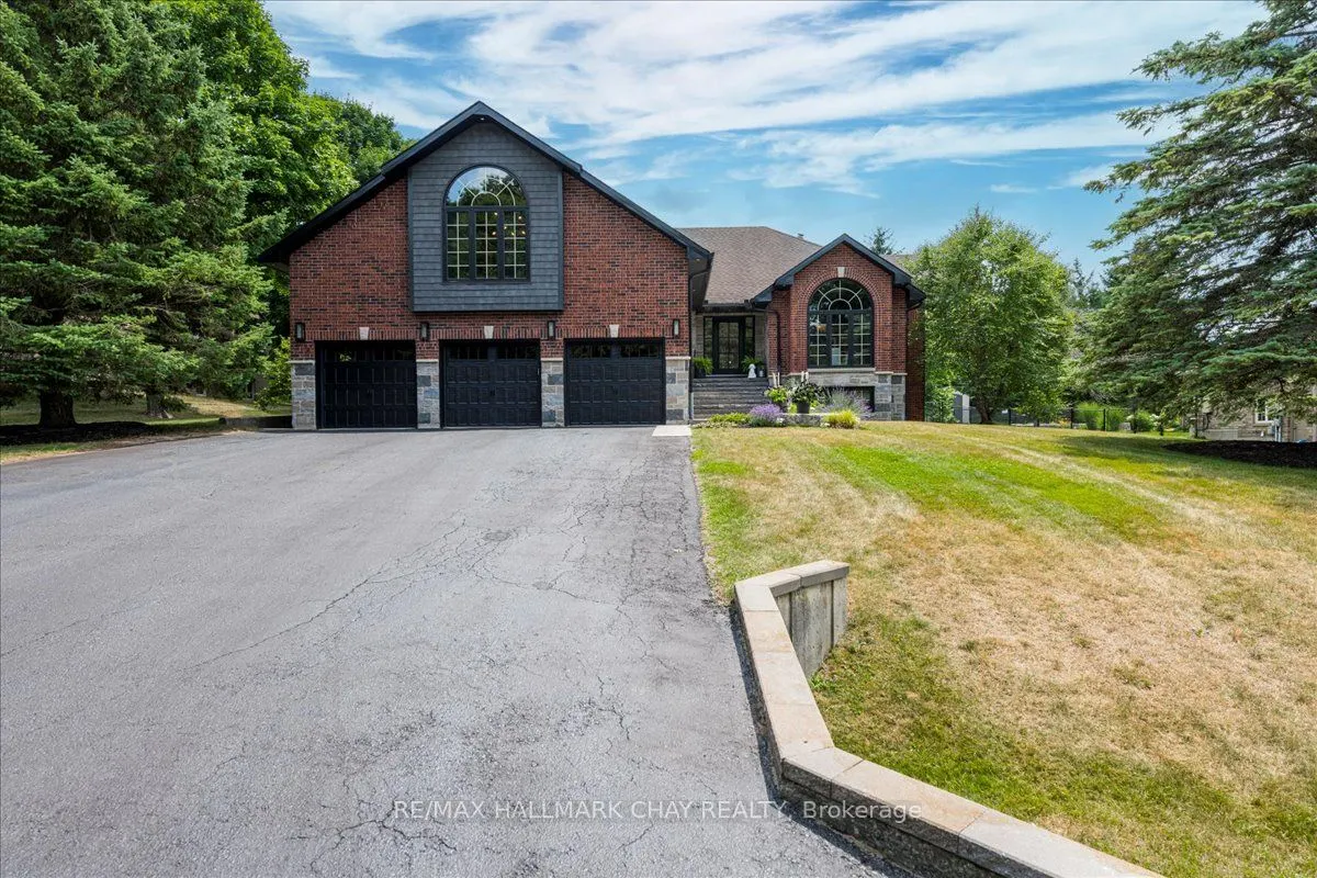 32 Forest Hill Drive