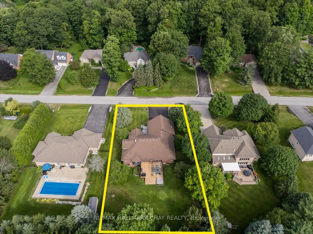 32 Forest Hill Drive
