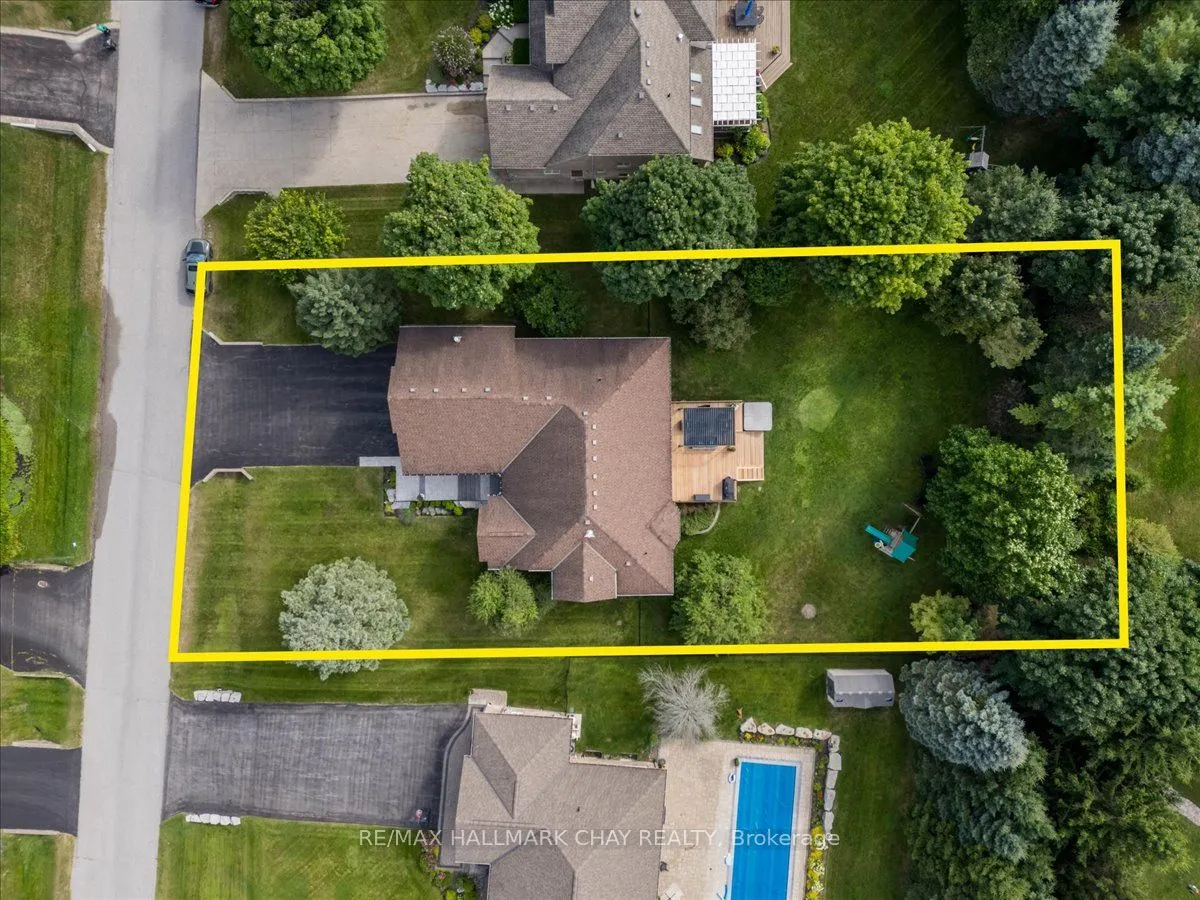 32 Forest Hill Drive
