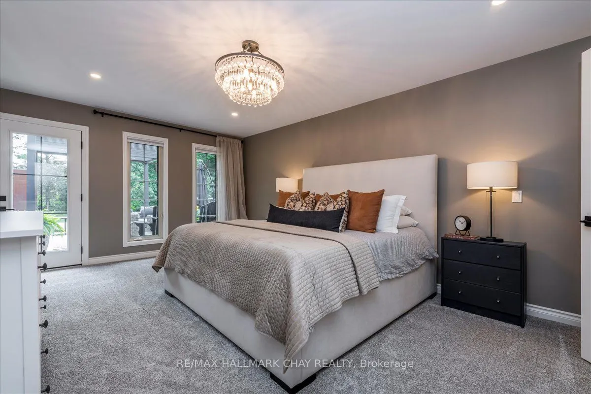 32 Forest Hill Drive