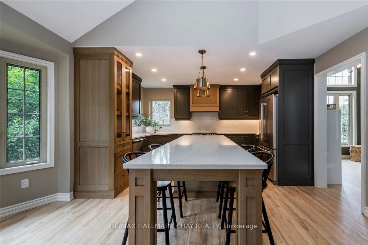 32 Forest Hill Drive