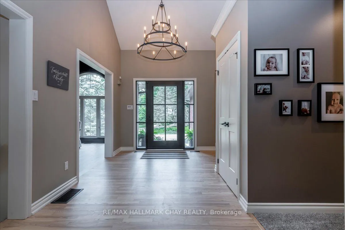 32 Forest Hill Drive