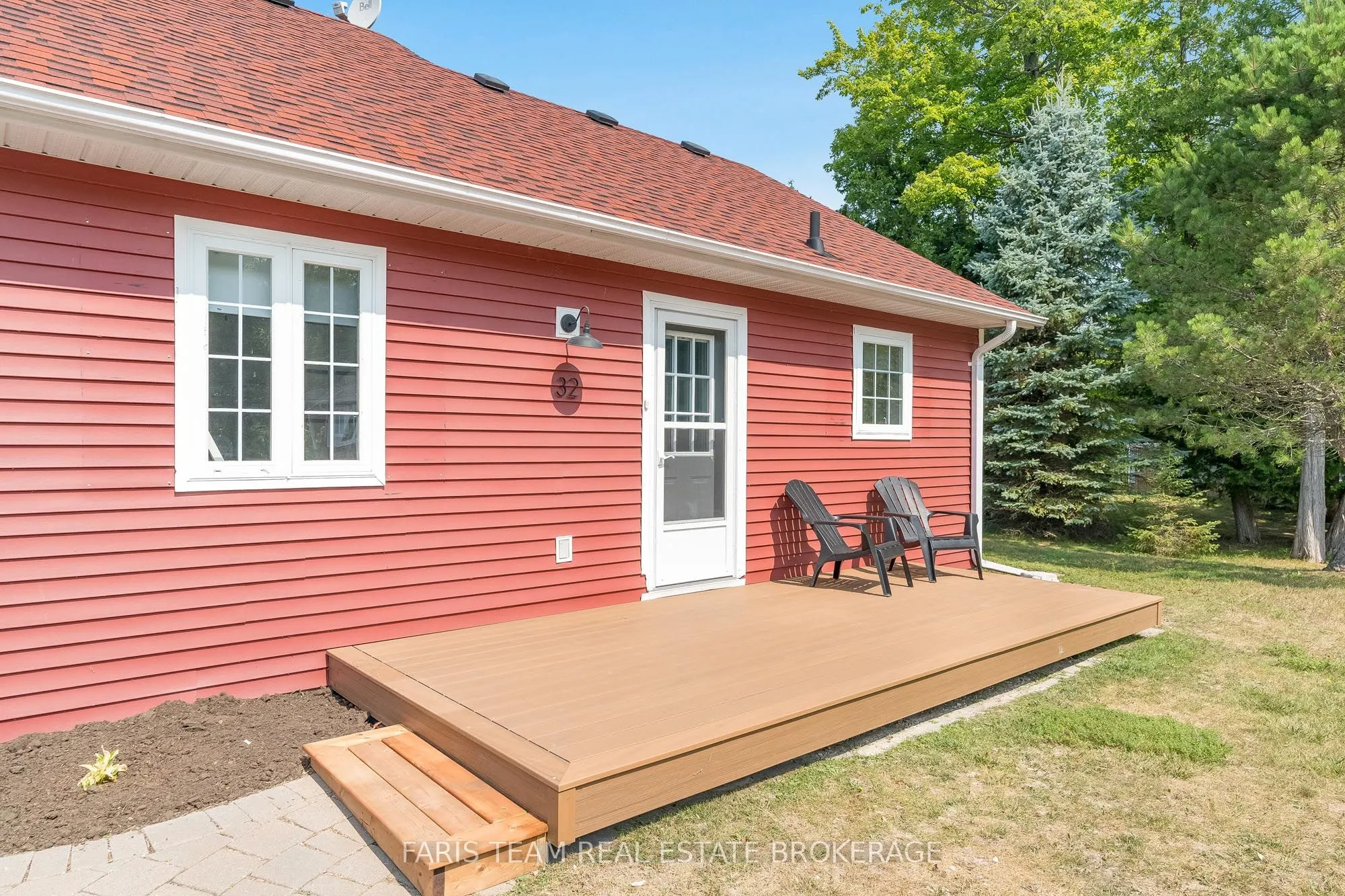 32 Algonquin Trail